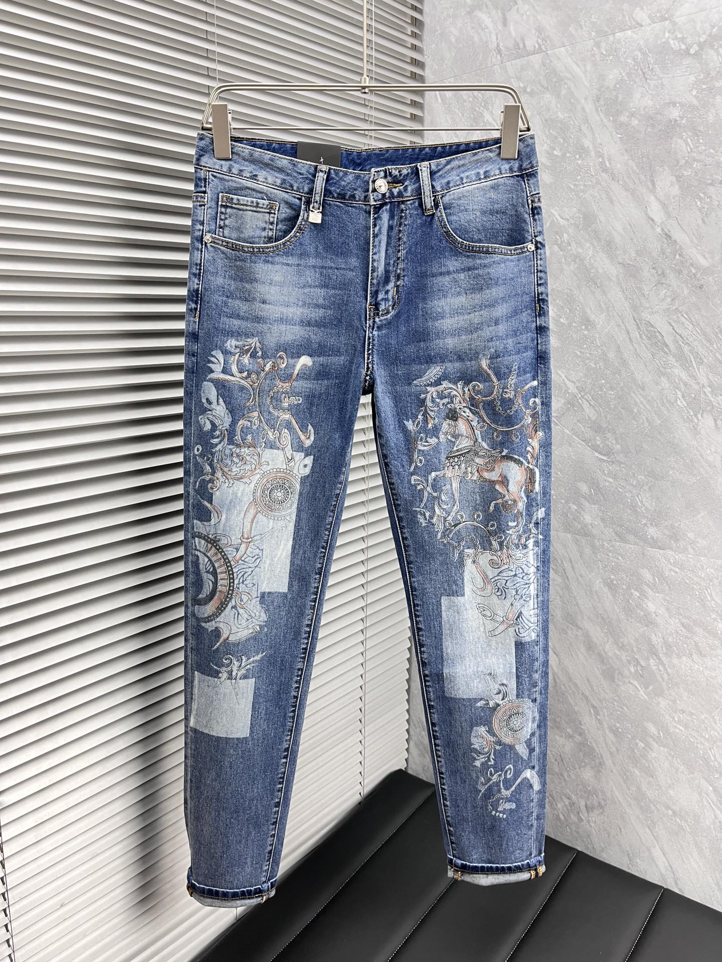 jeans