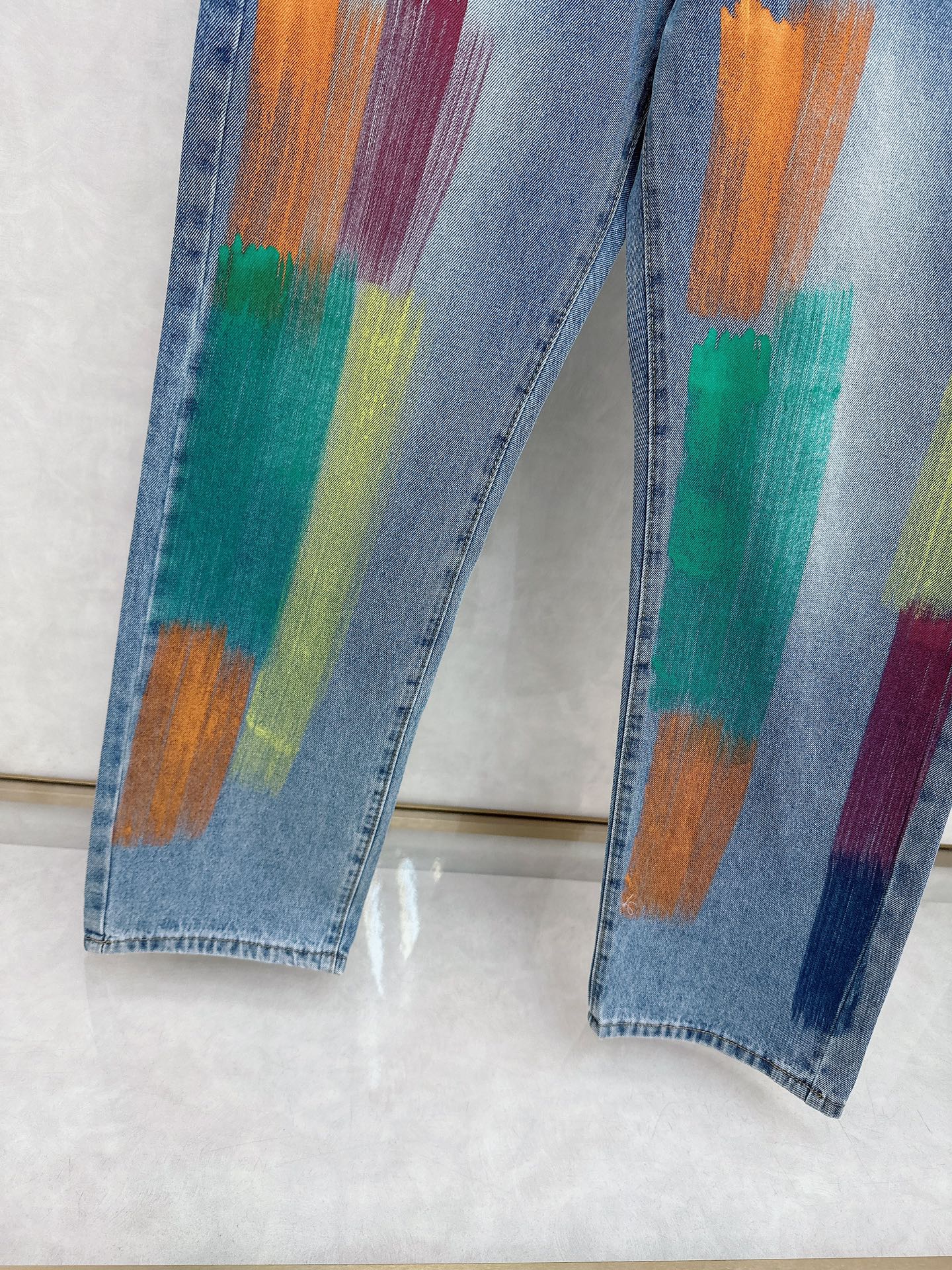 jeans
