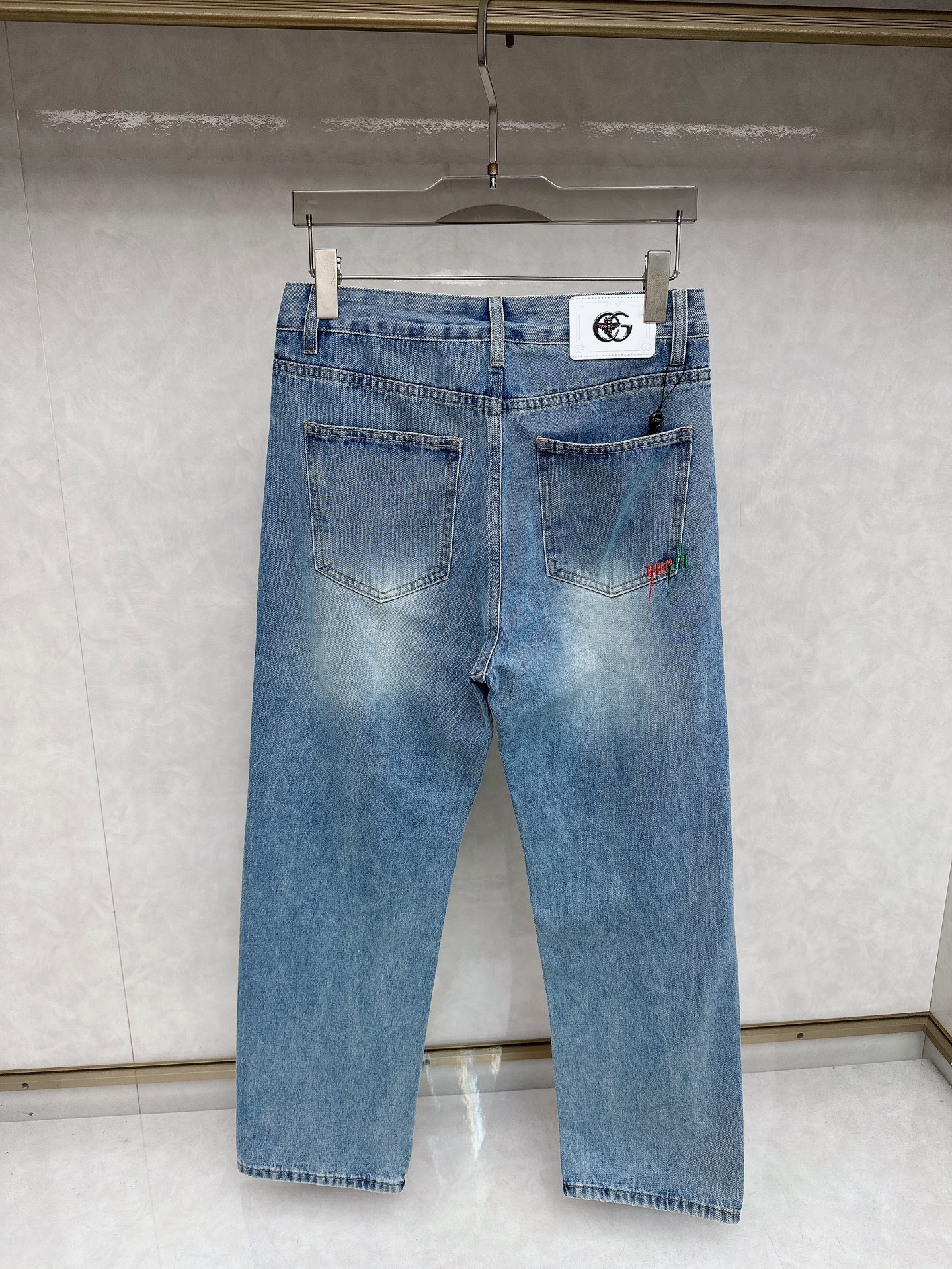 jeans