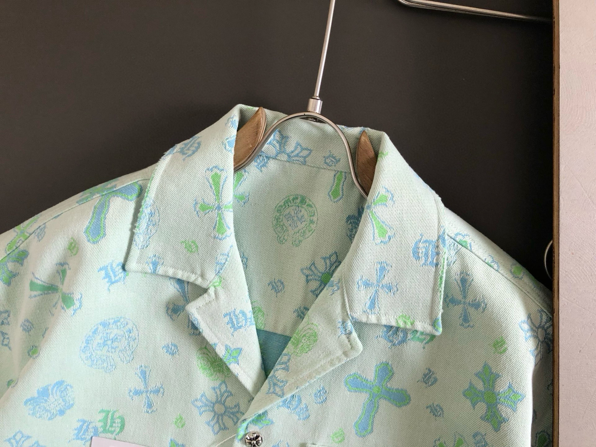 Coats & Jackets