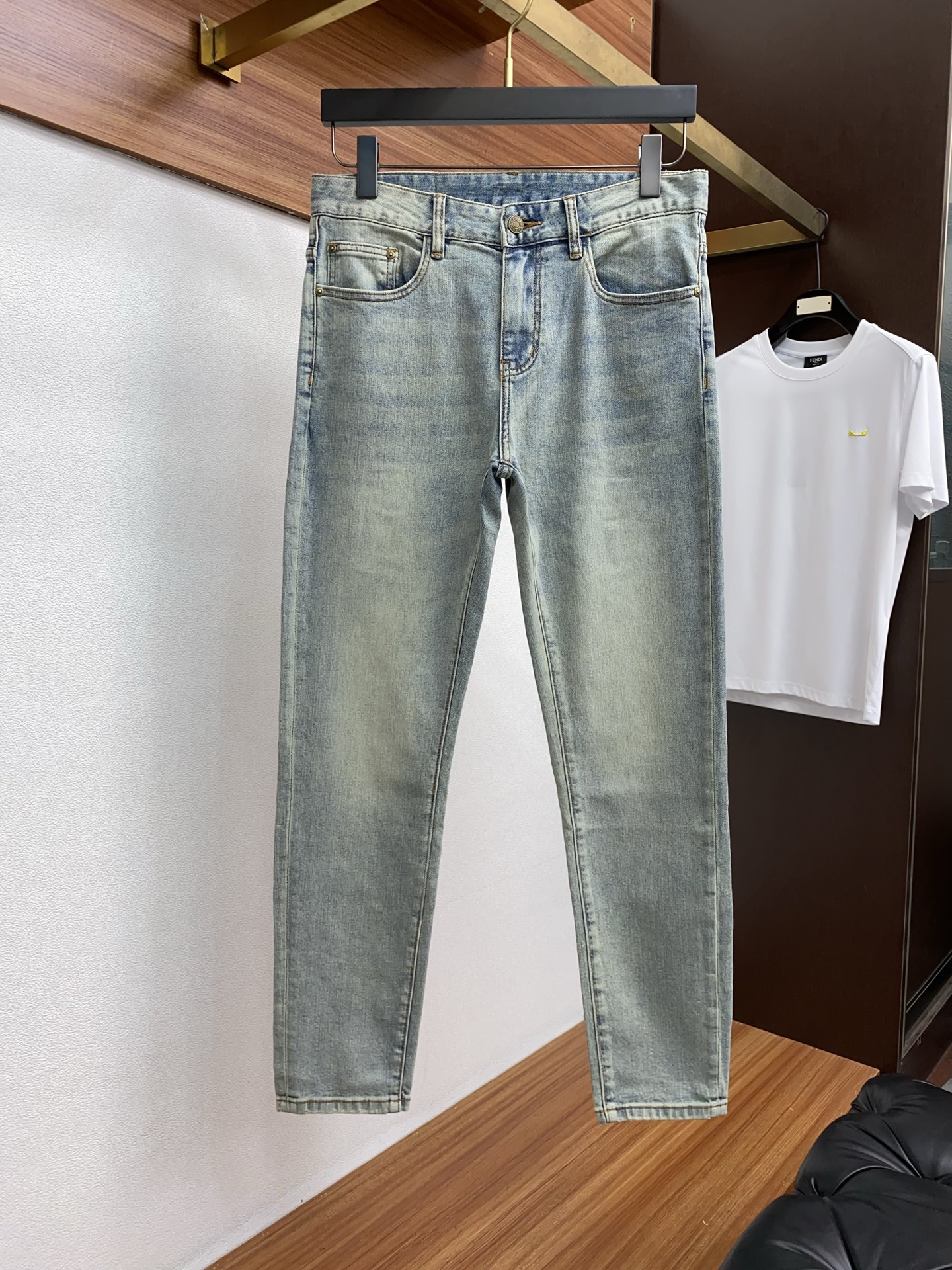 jeans