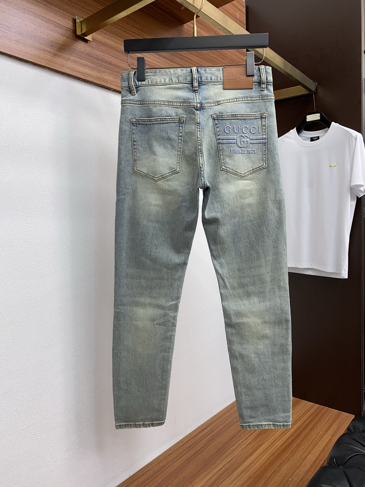 jeans