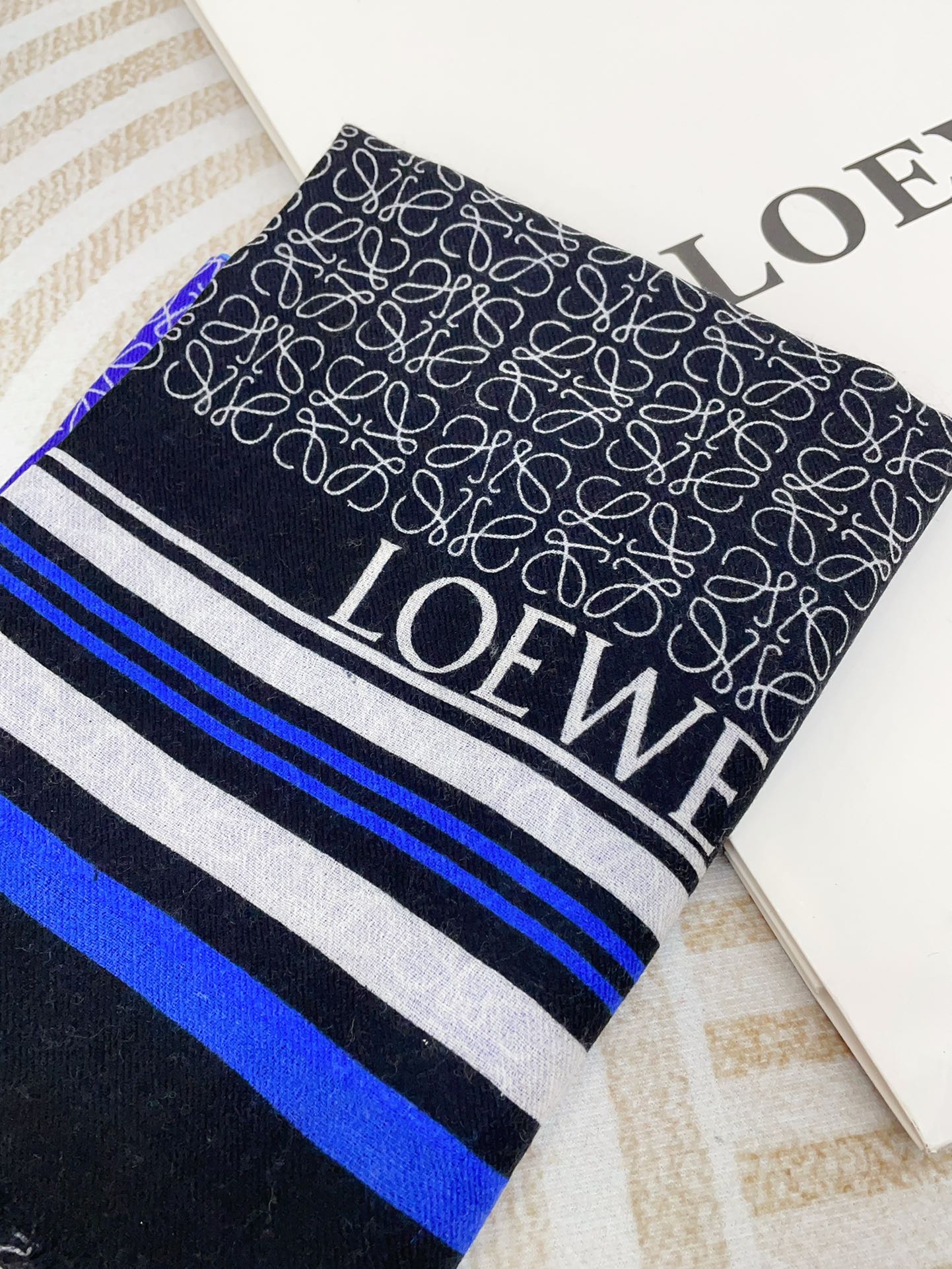 Loewe-9