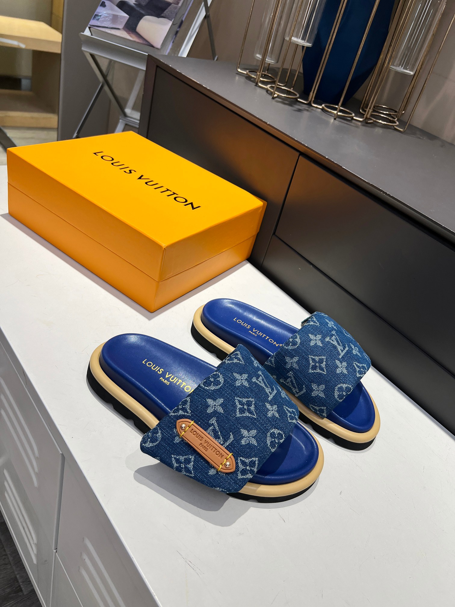 Slippers