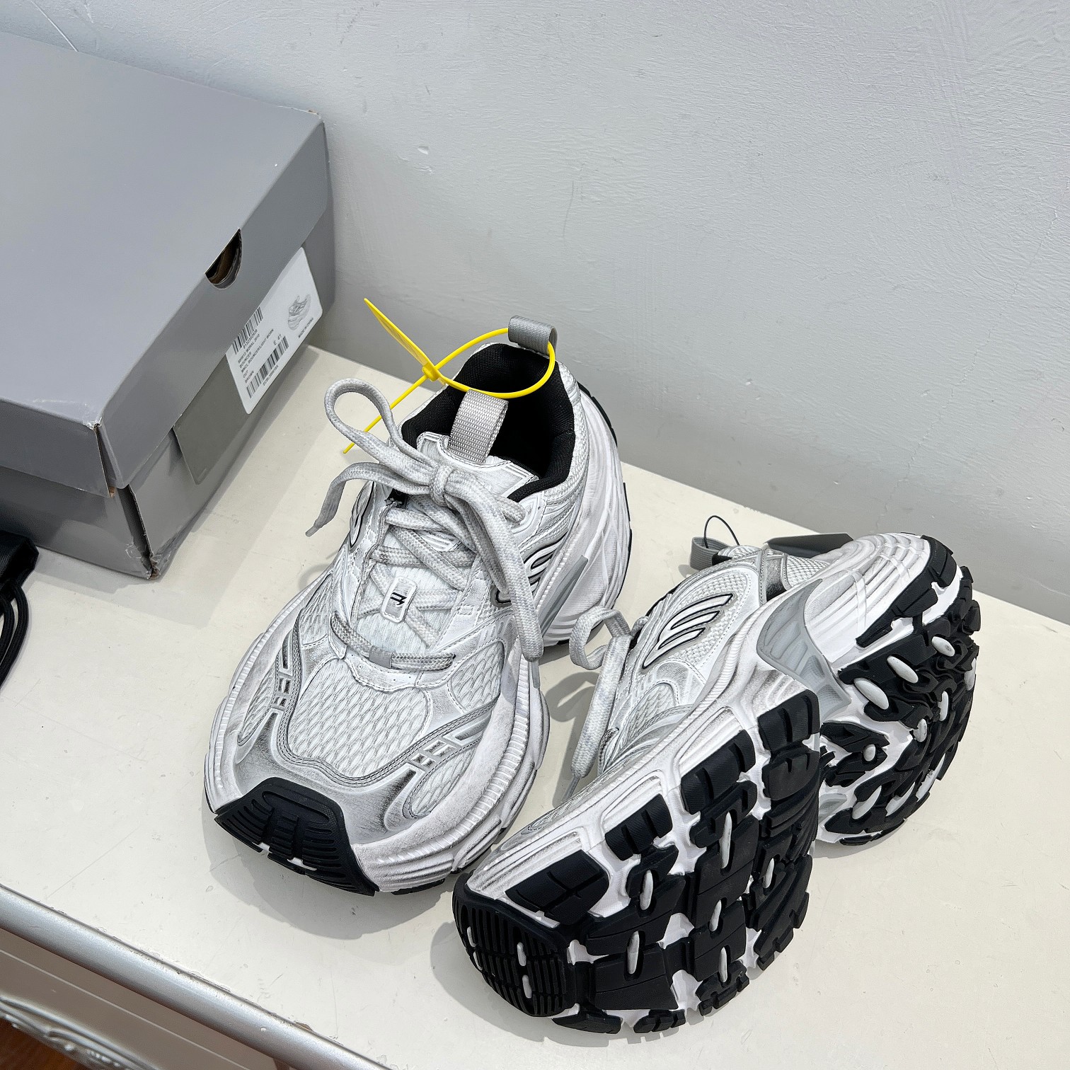 BalenciagaSHOES