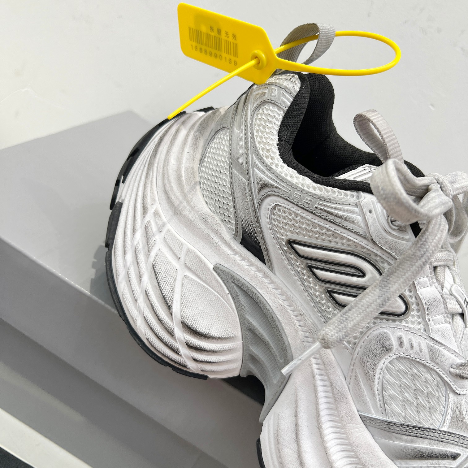 BalenciagaSHOES