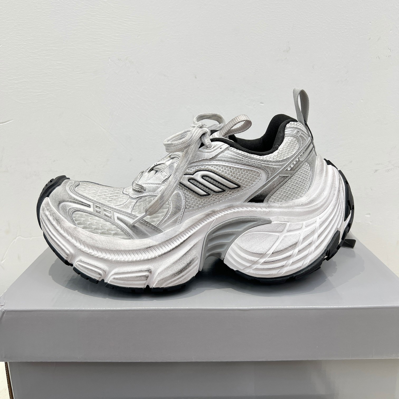 BalenciagaSHOES