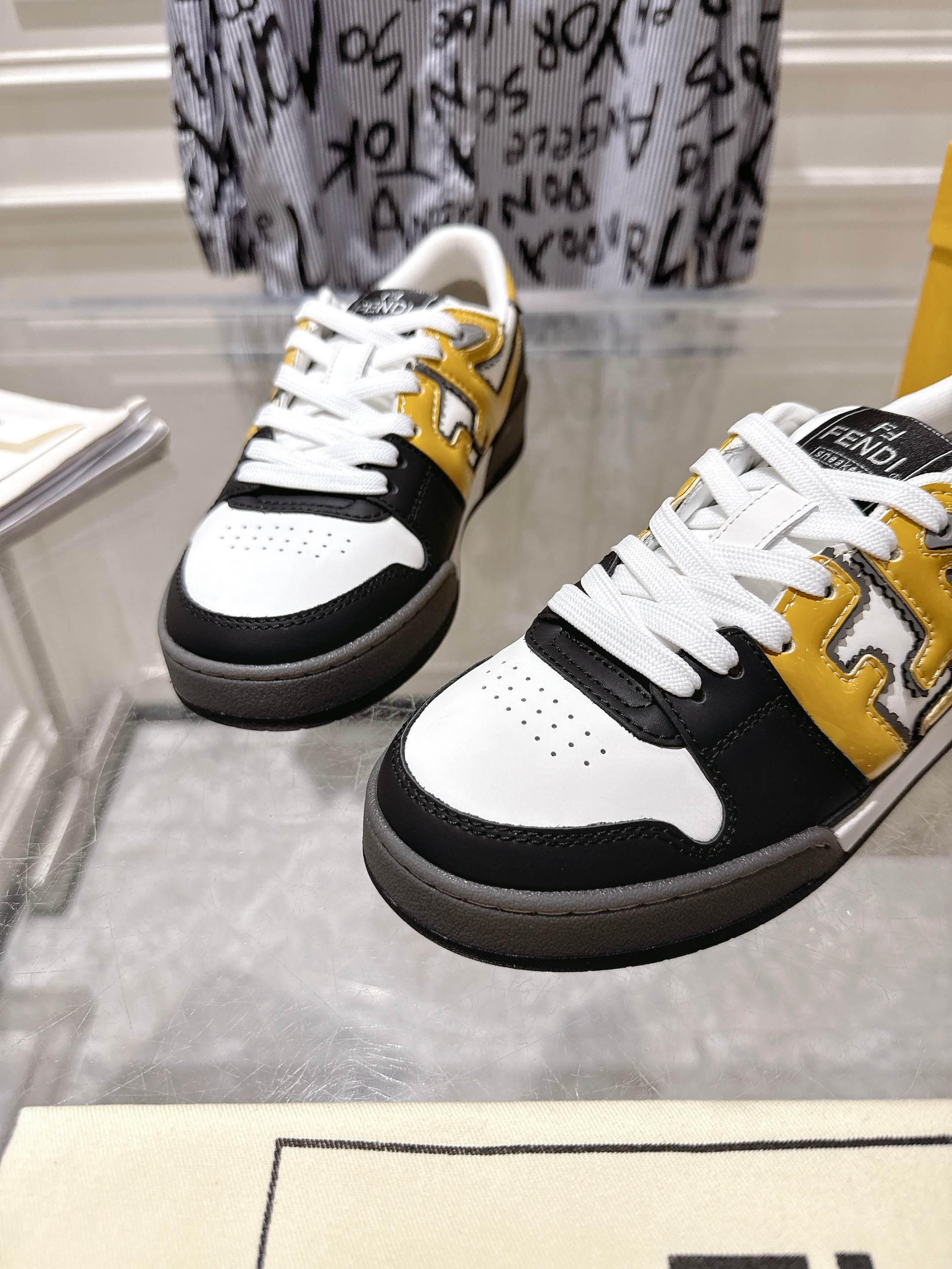 FendiSHOES