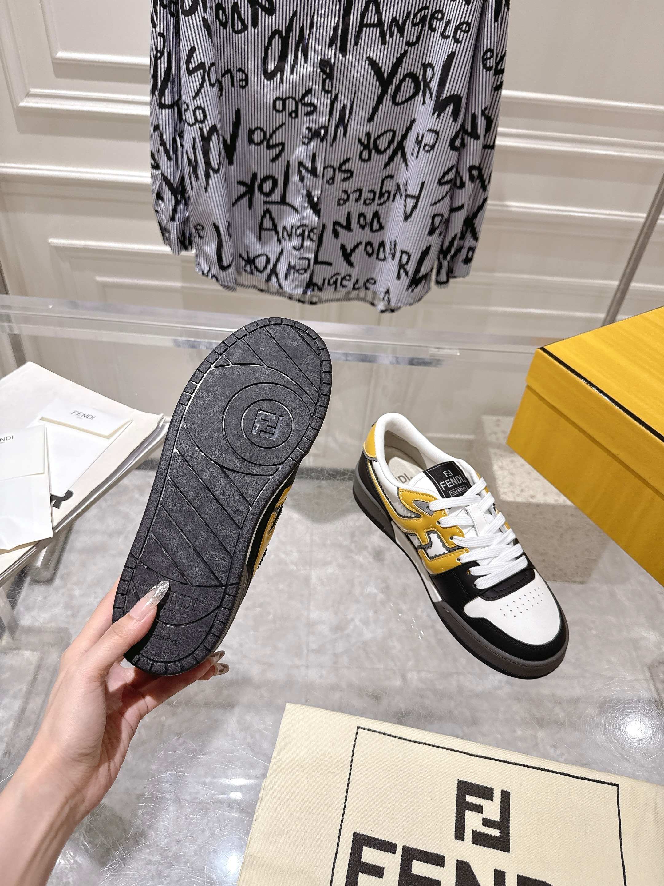 FendiSHOES