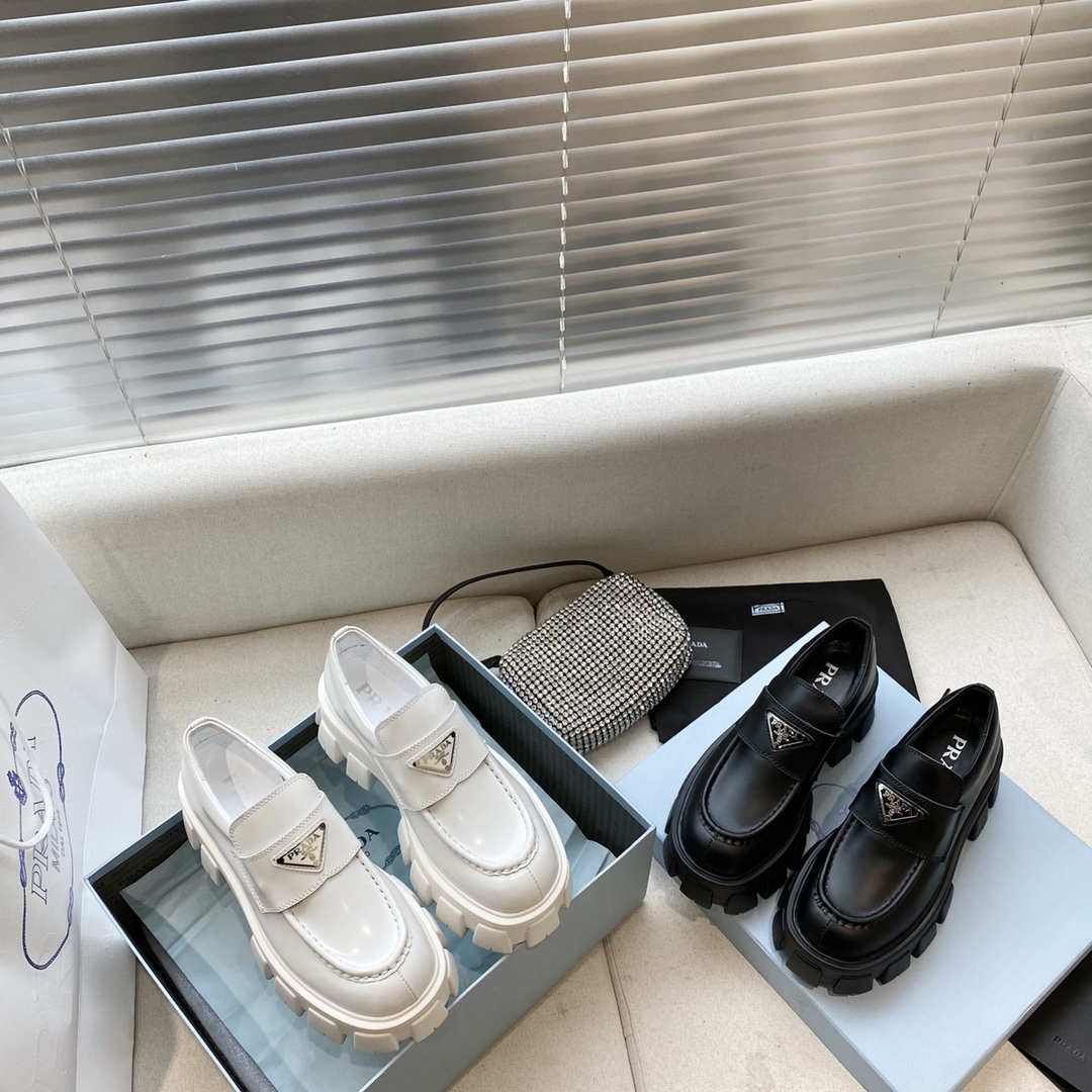 Womens shoes collection