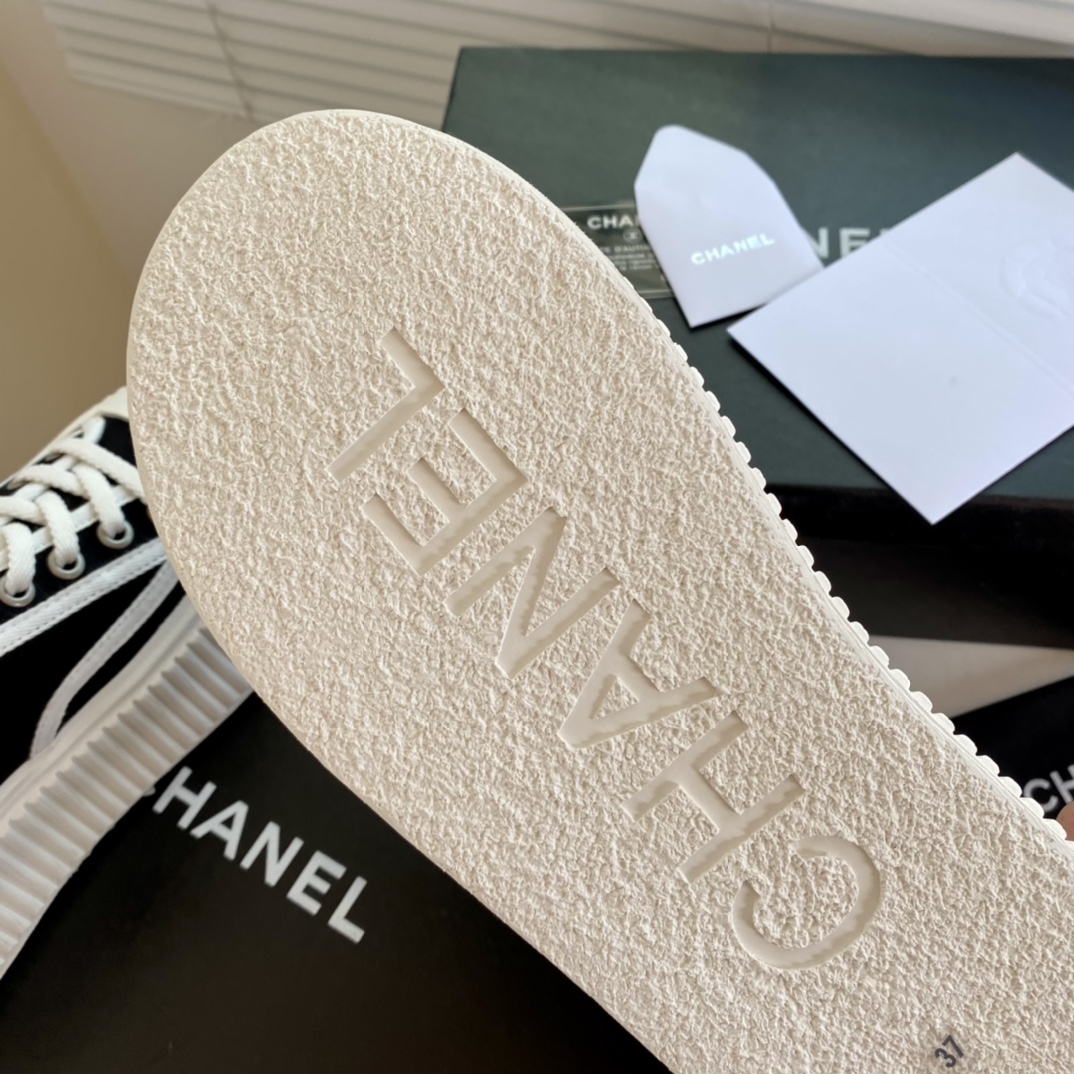 Womens shoes collection