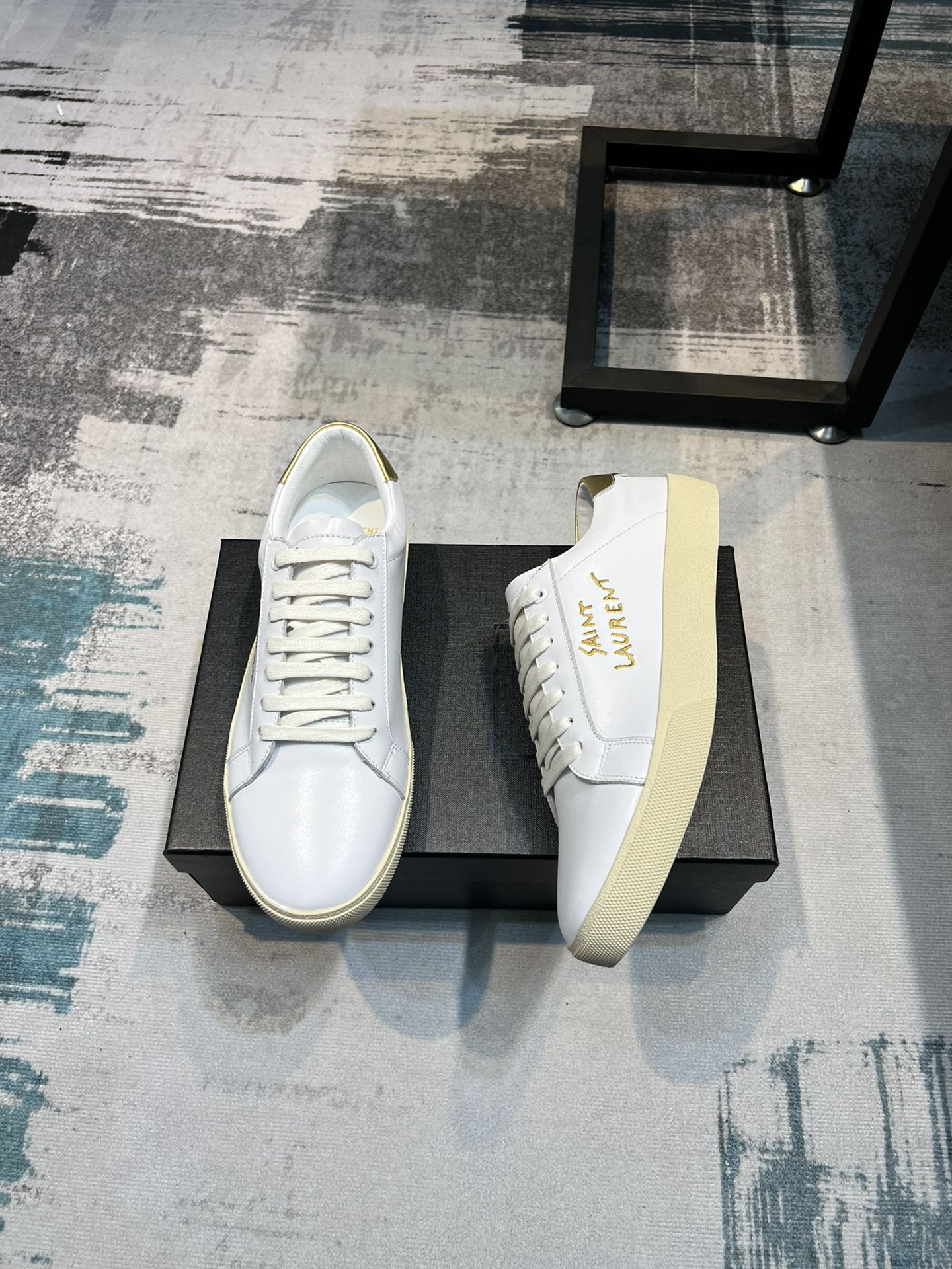 YSLSHOES