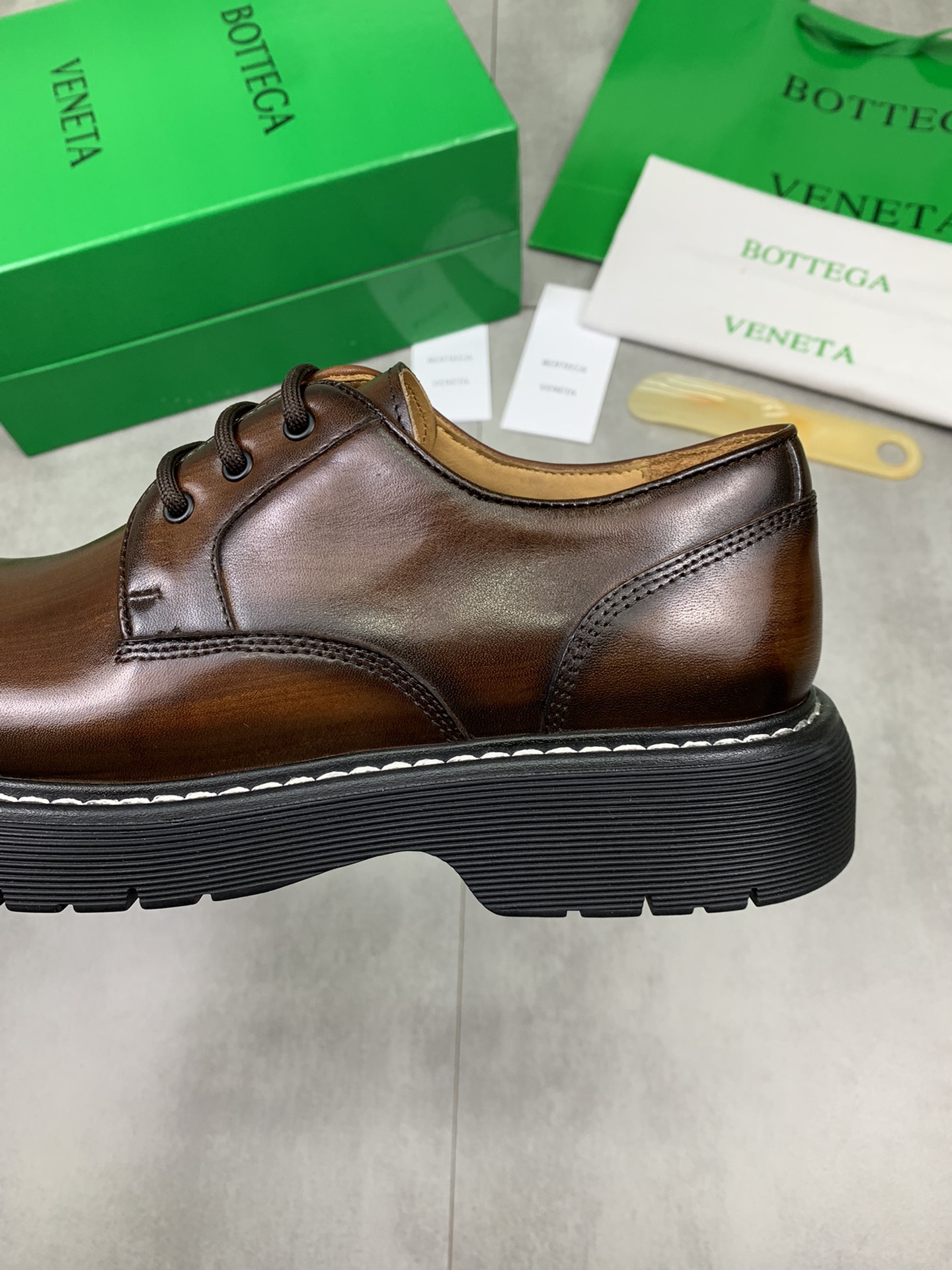 BVSHOES
