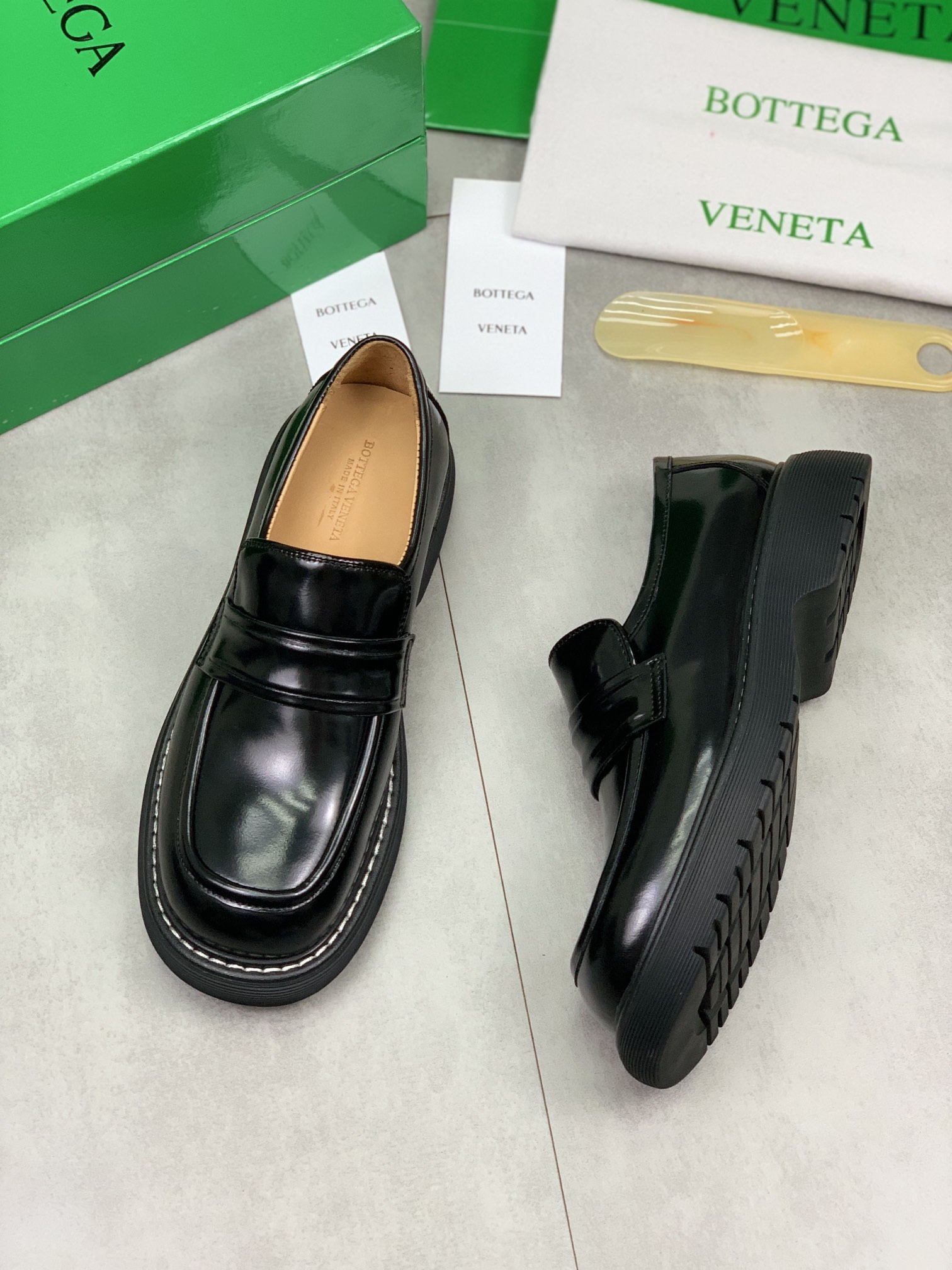 BVSHOES