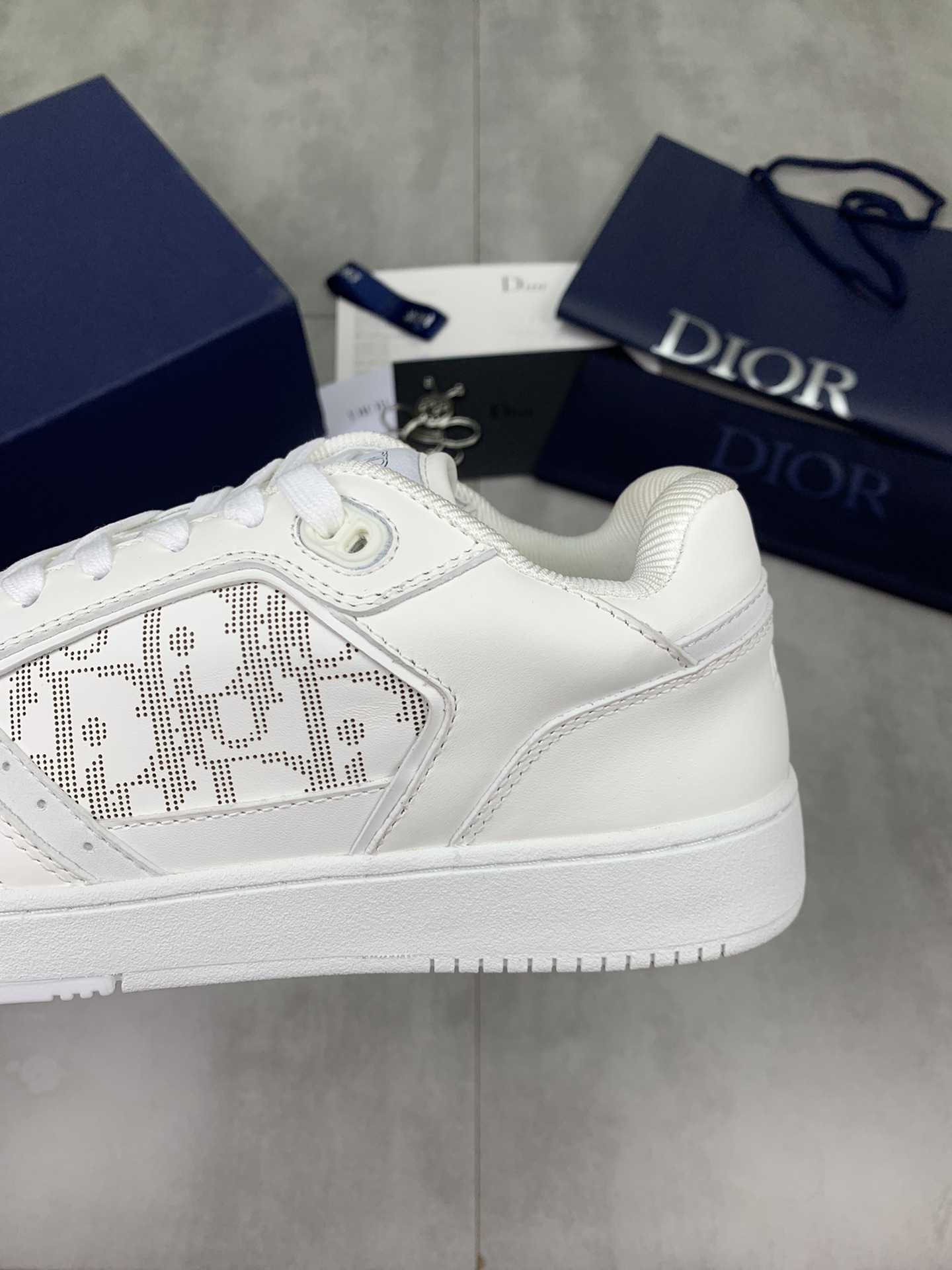 DiorSHOES