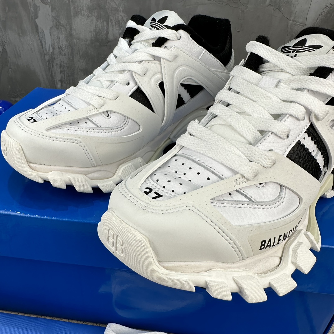 BalenciagaSHOES