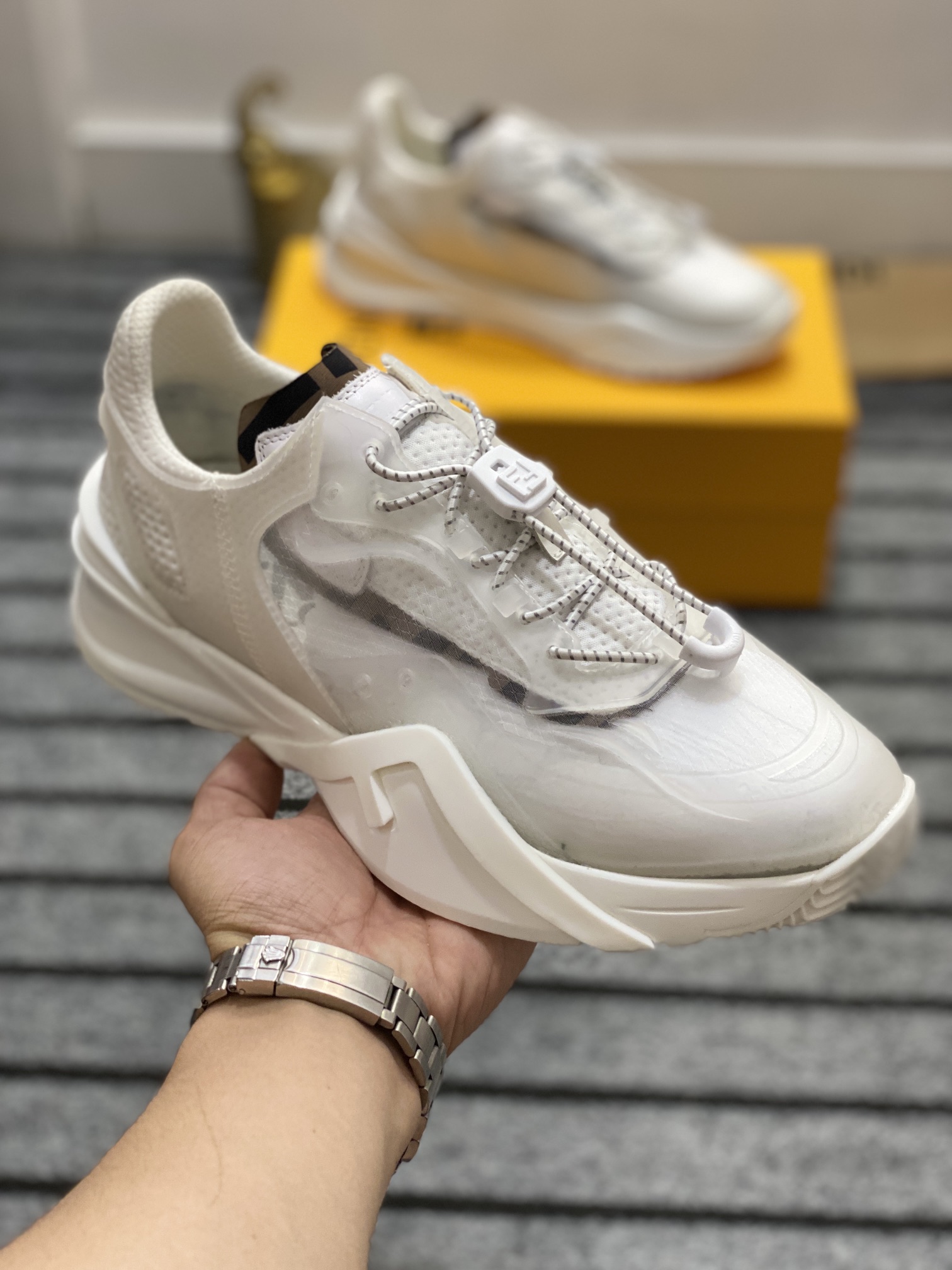 FendiSHOES