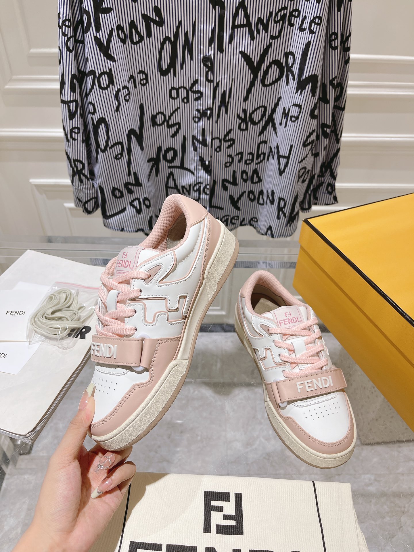 FendiSHOES