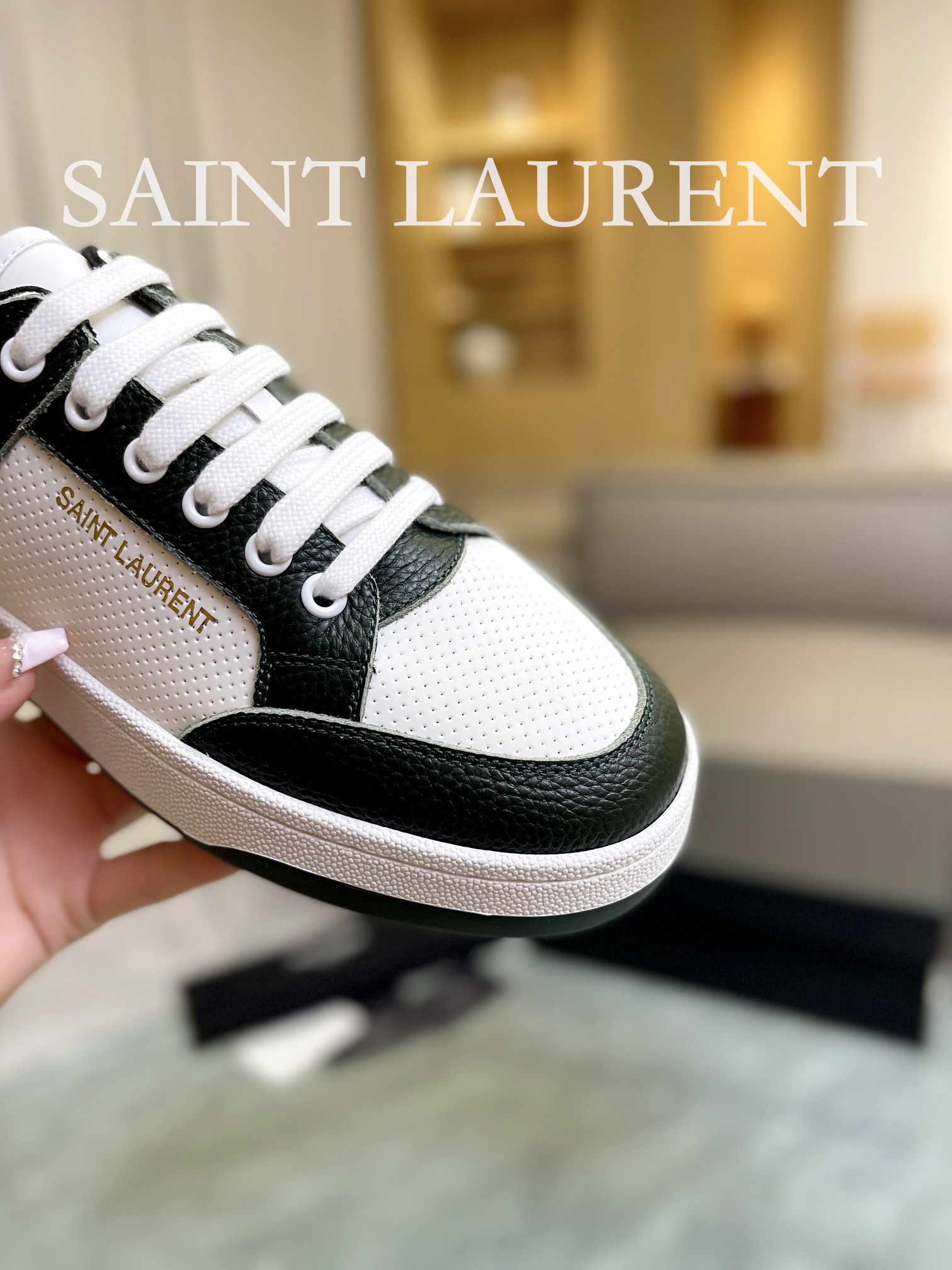 YSLSHOES