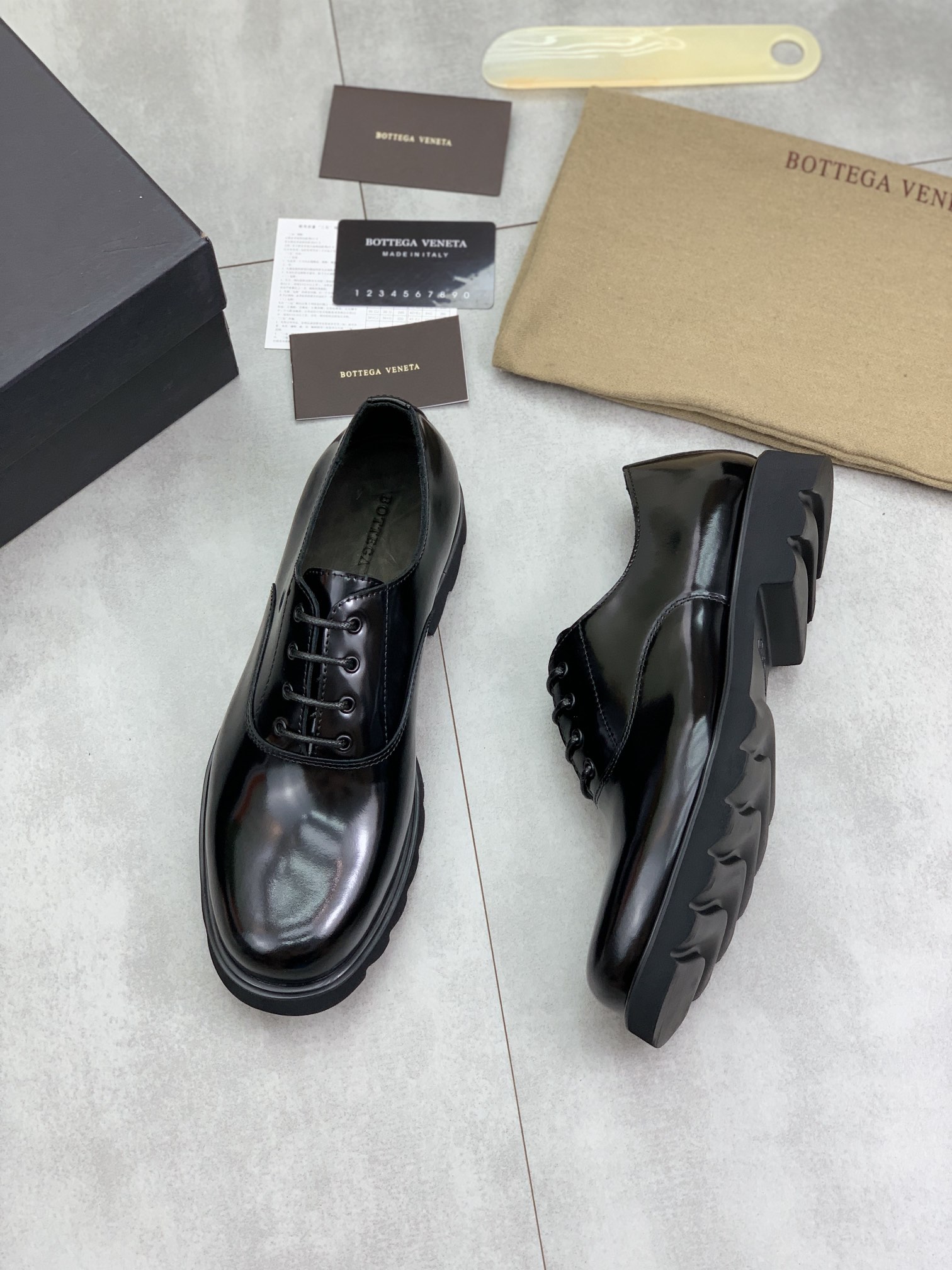 BVSHOES