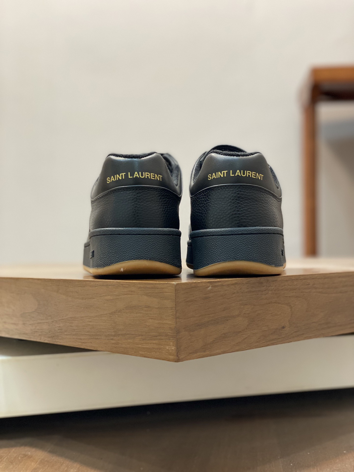 YSLSHOES