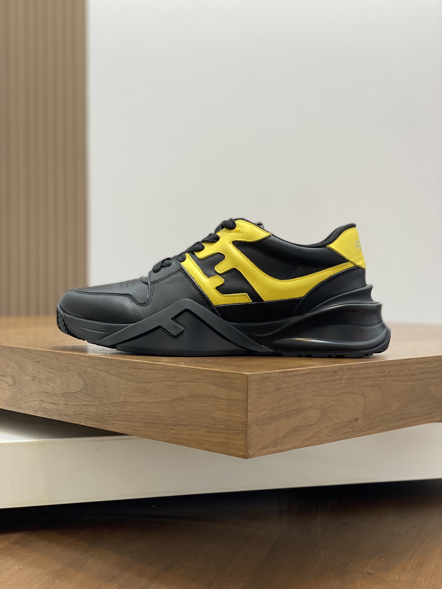 FendiSHOES