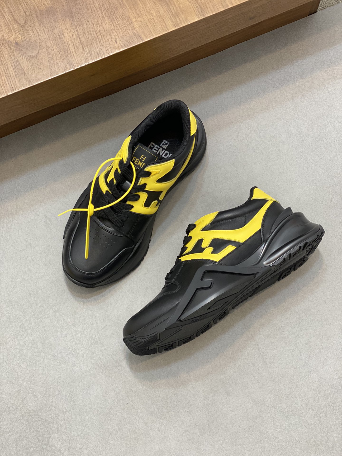 FendiSHOES