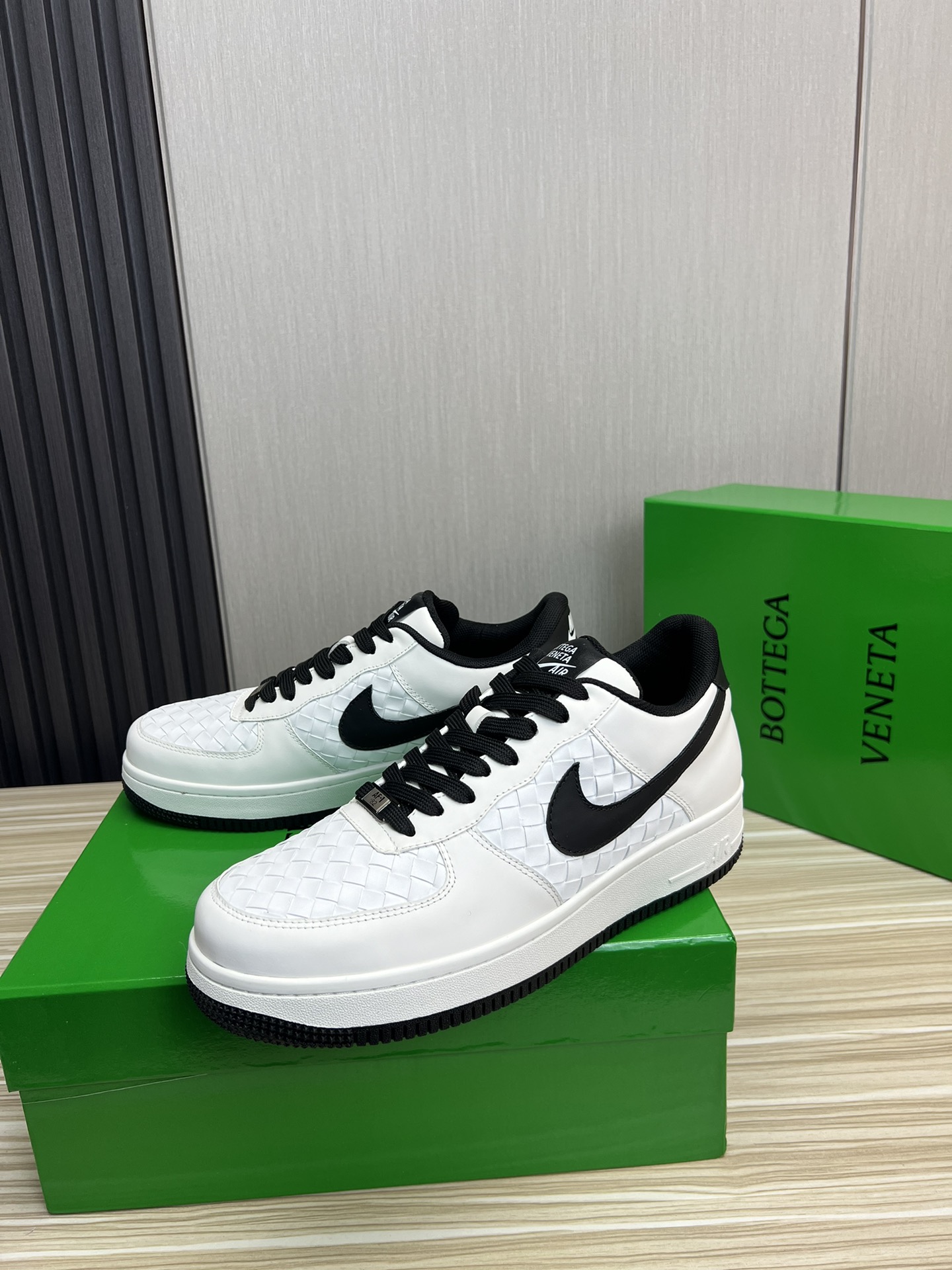 BVSHOES