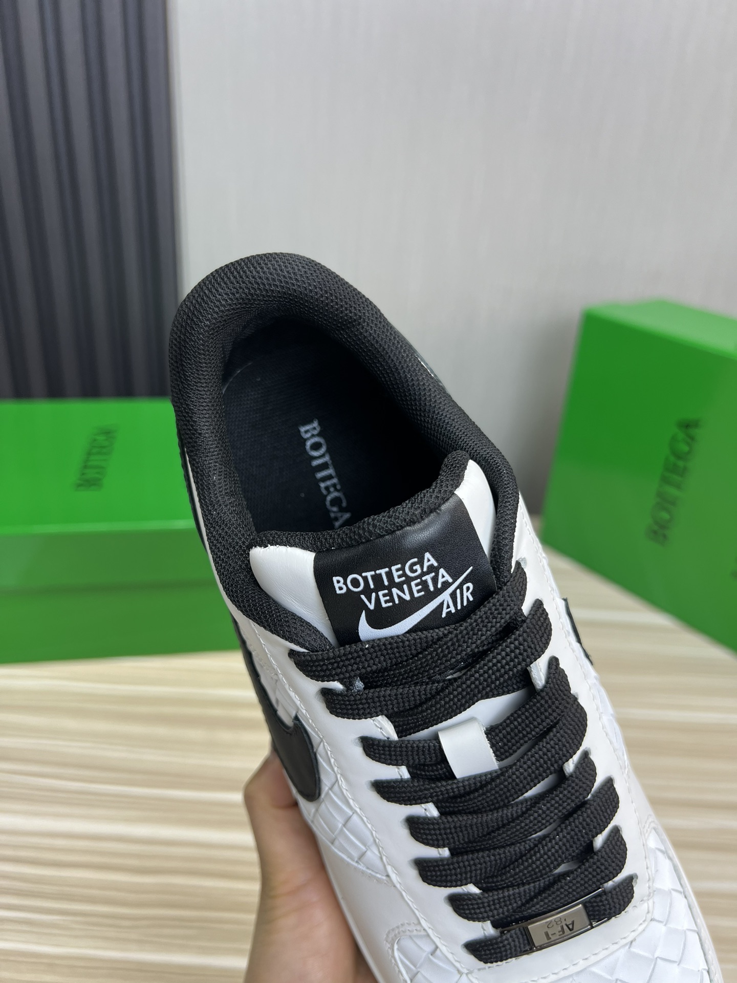 BVSHOES