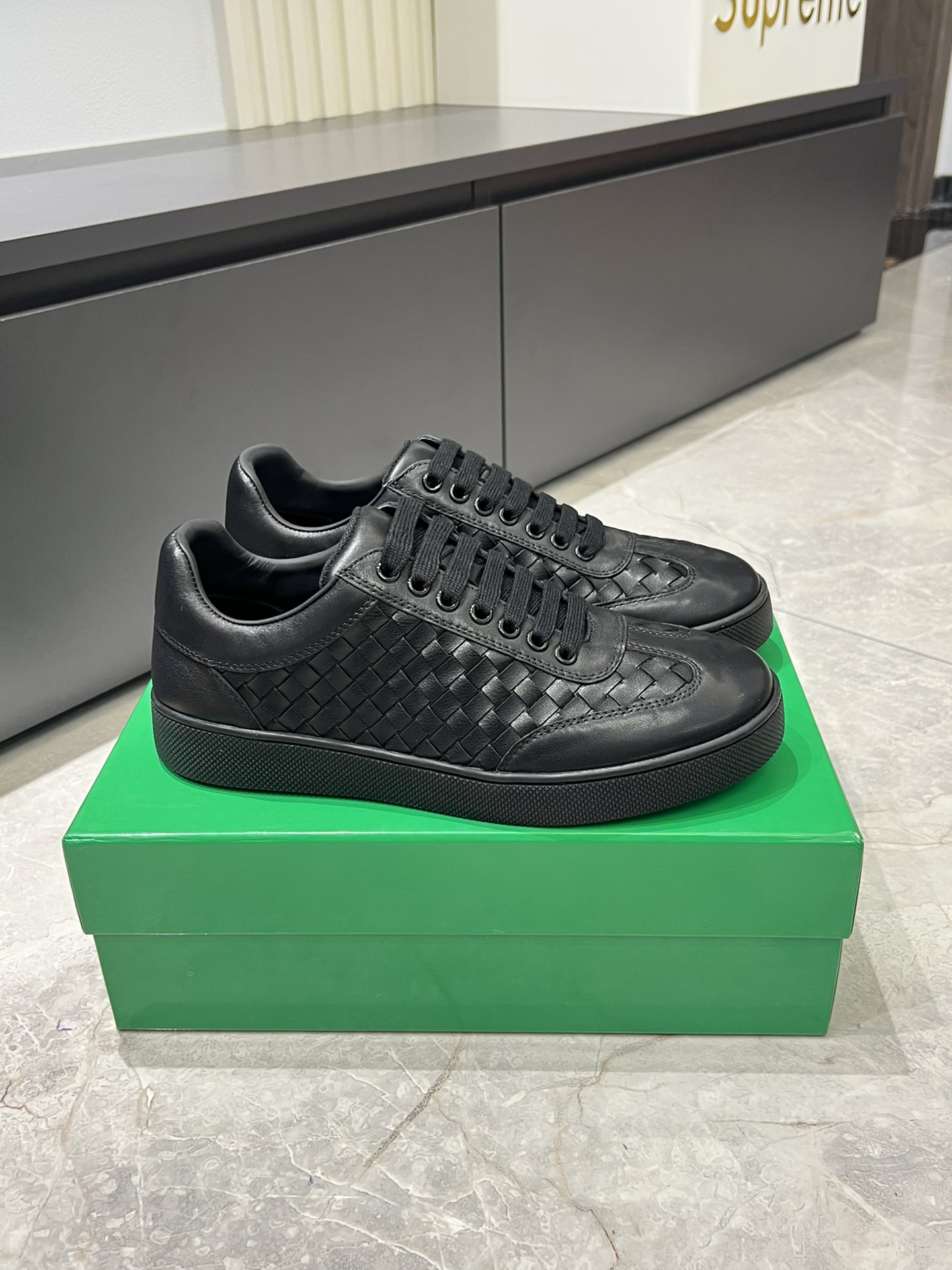 BVSHOES