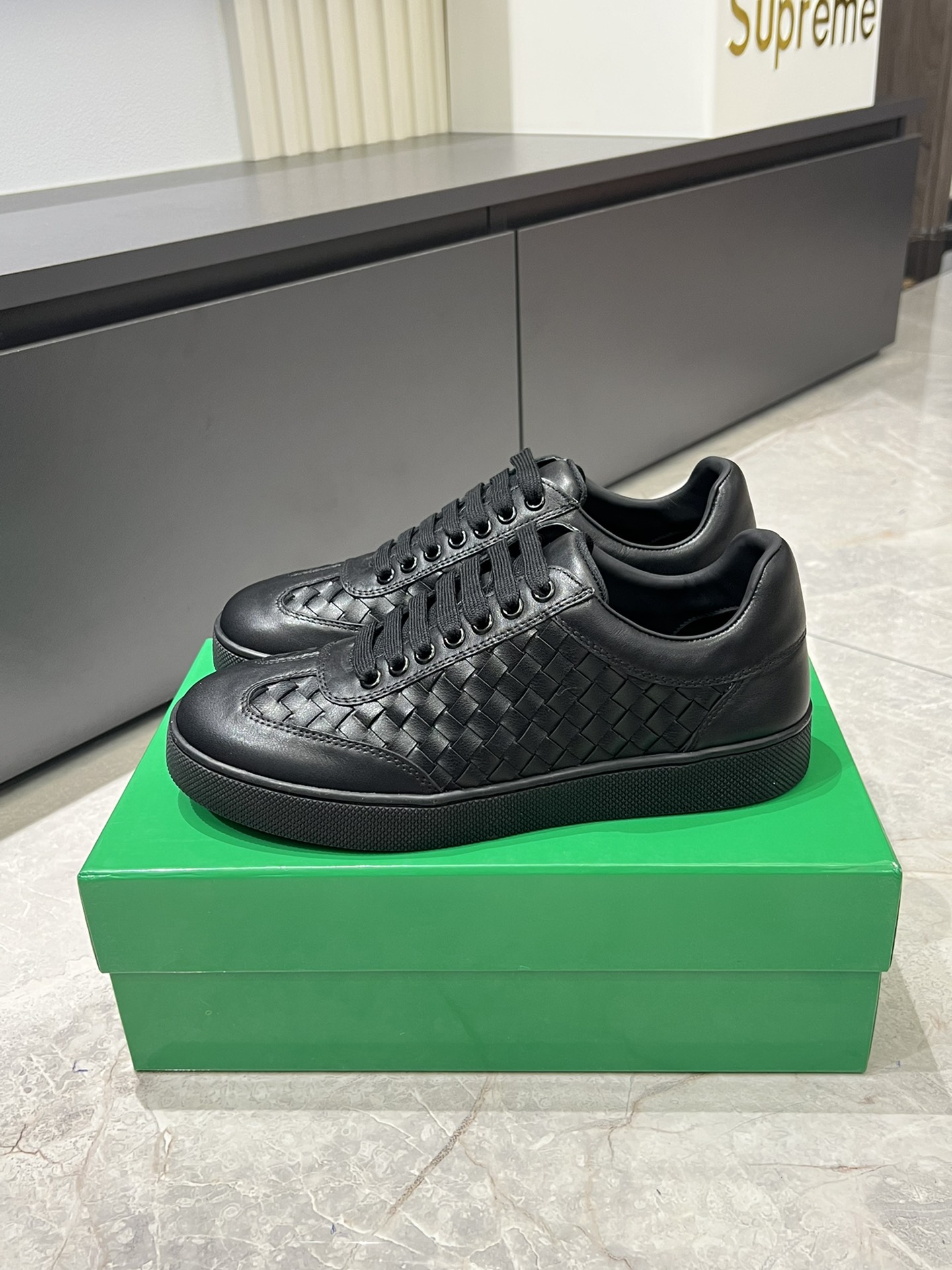 BVSHOES