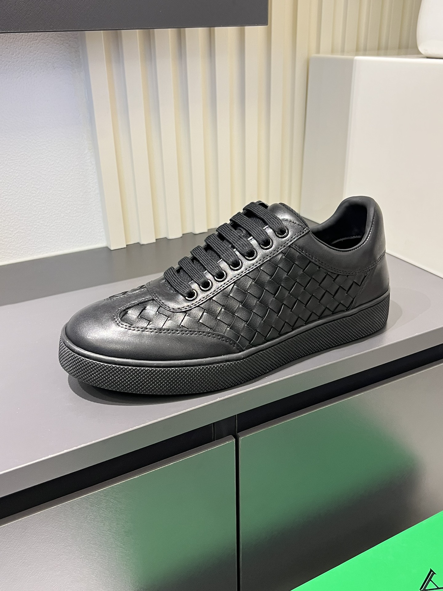 BVSHOES