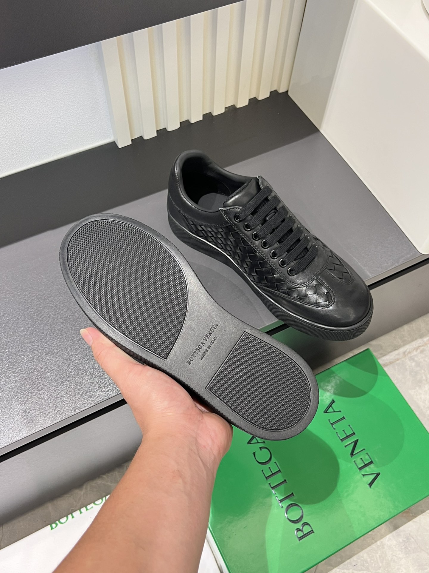 BVSHOES