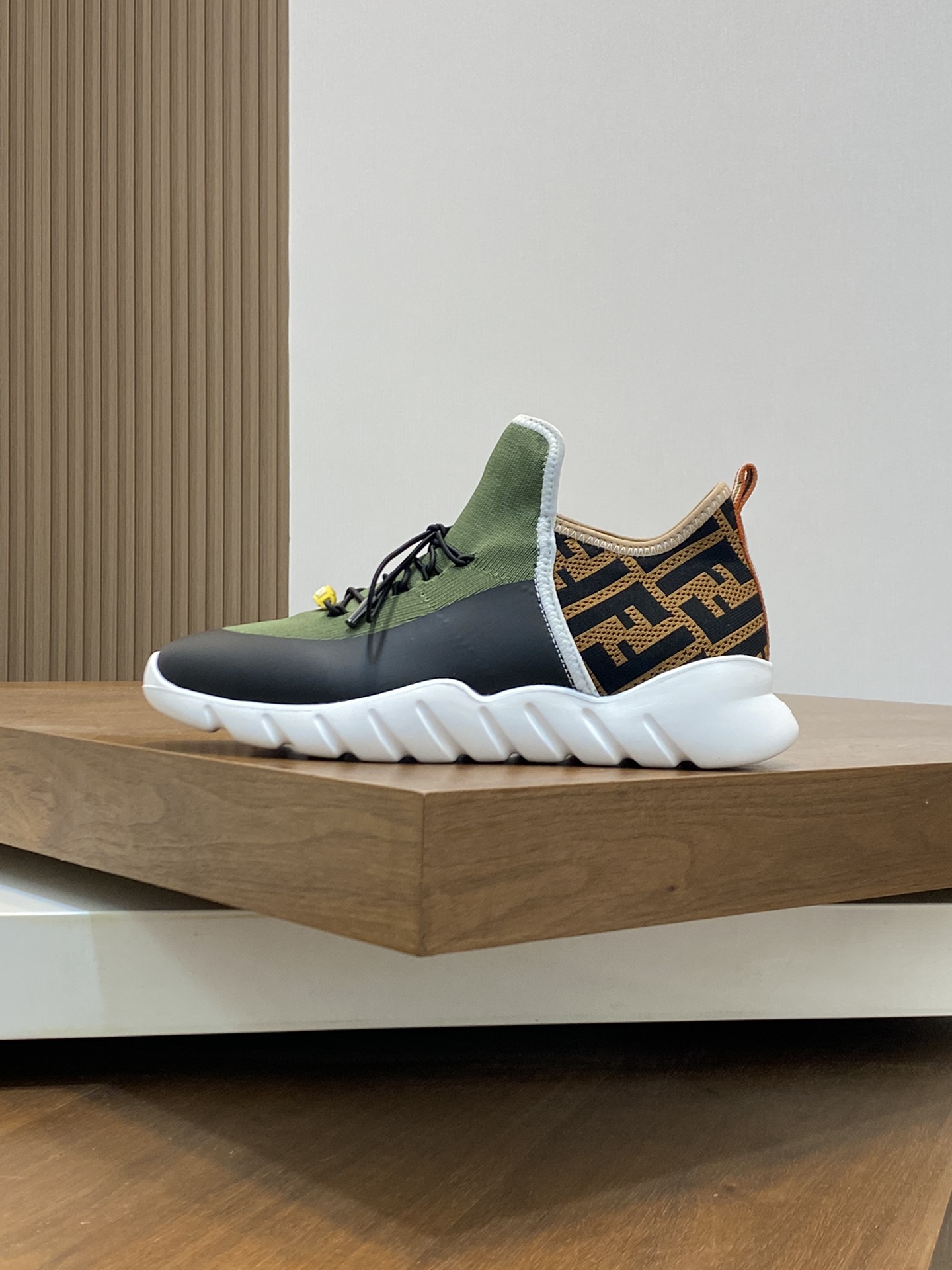 FendiSHOES