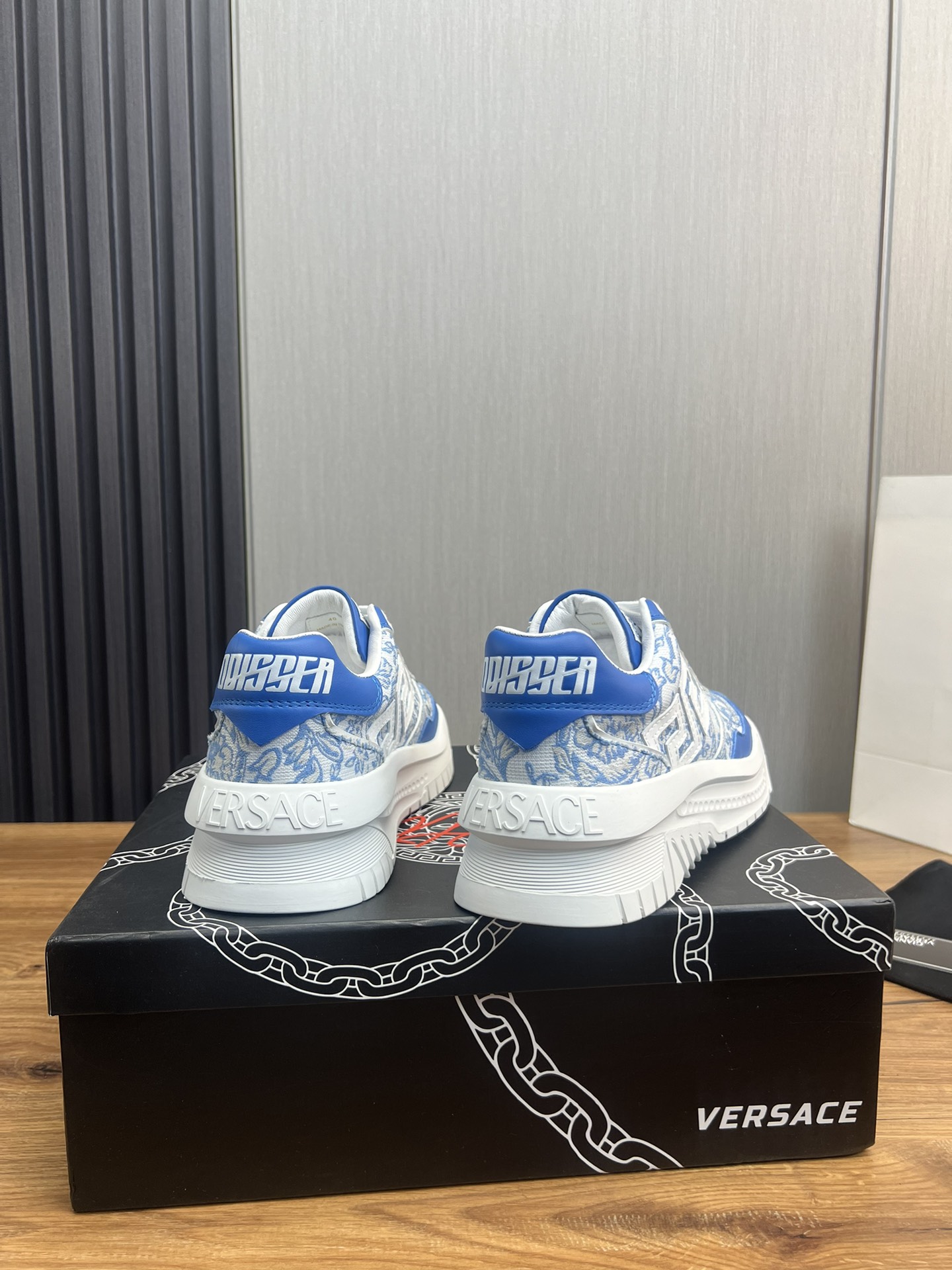 VersaceSHOES