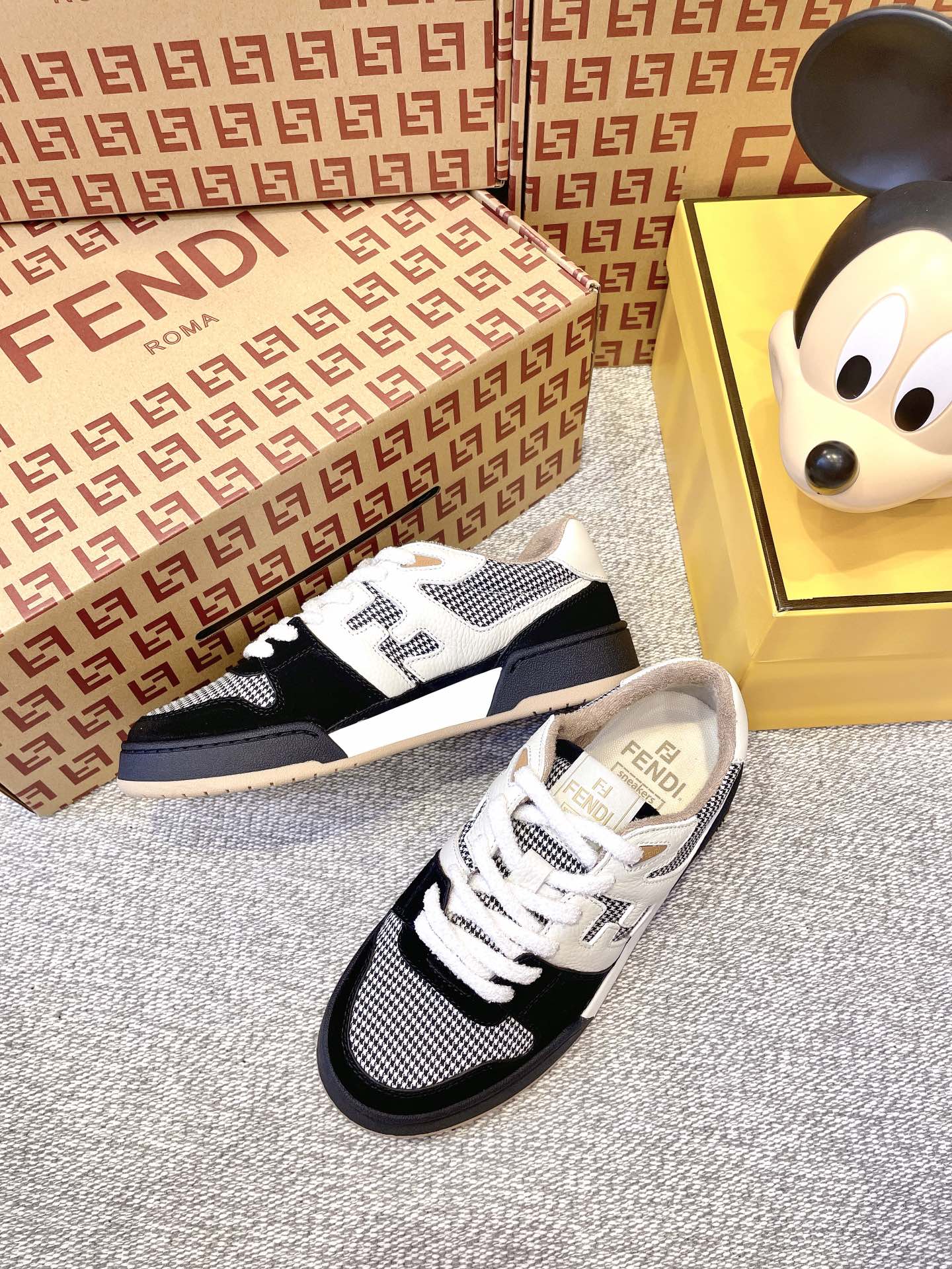 FendiSHOES