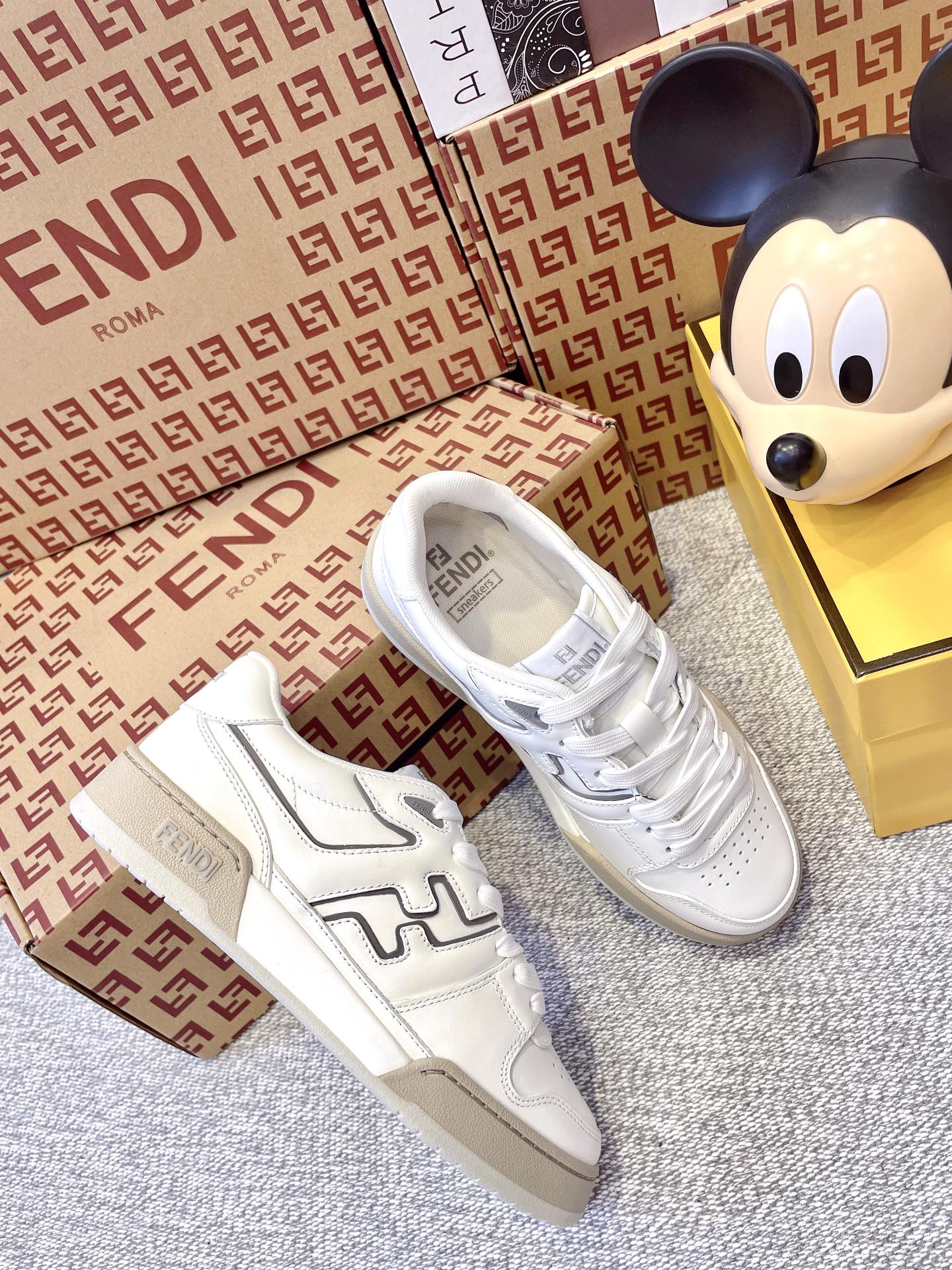 FendiSHOES