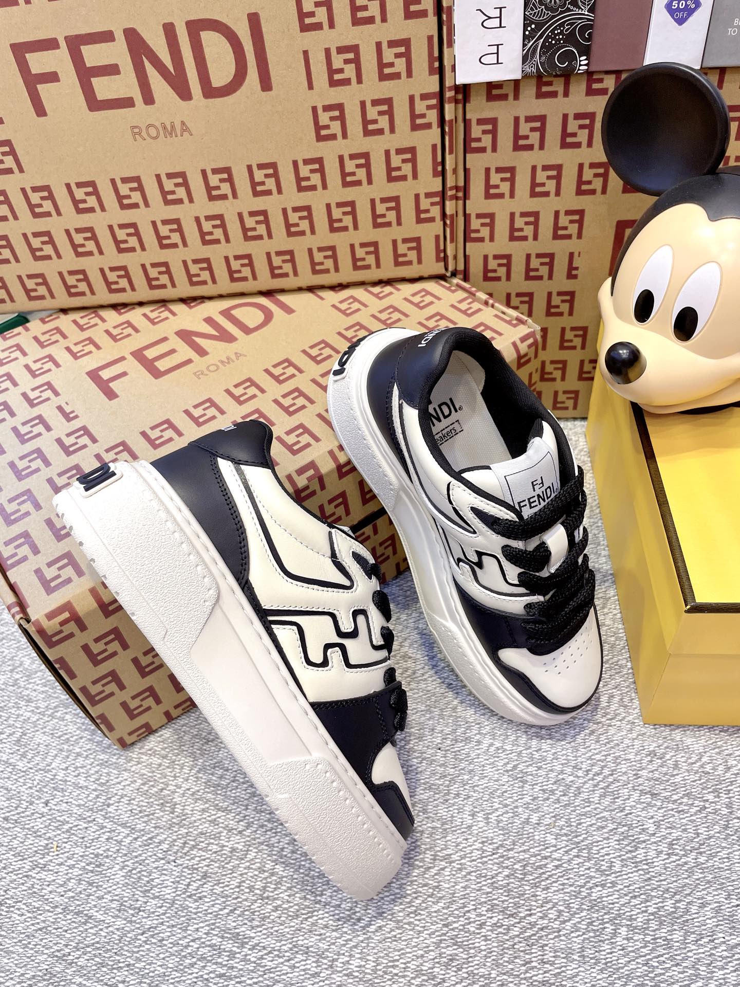 FendiSHOES