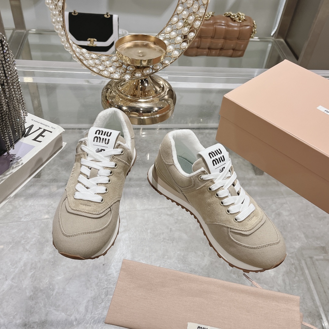 Womens shoes collection