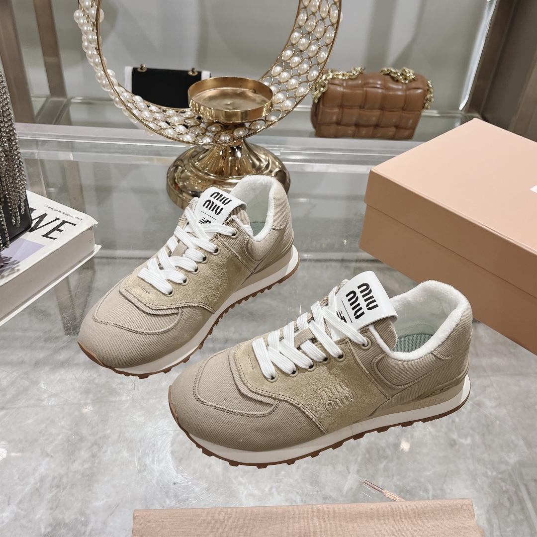 Womens shoes collection