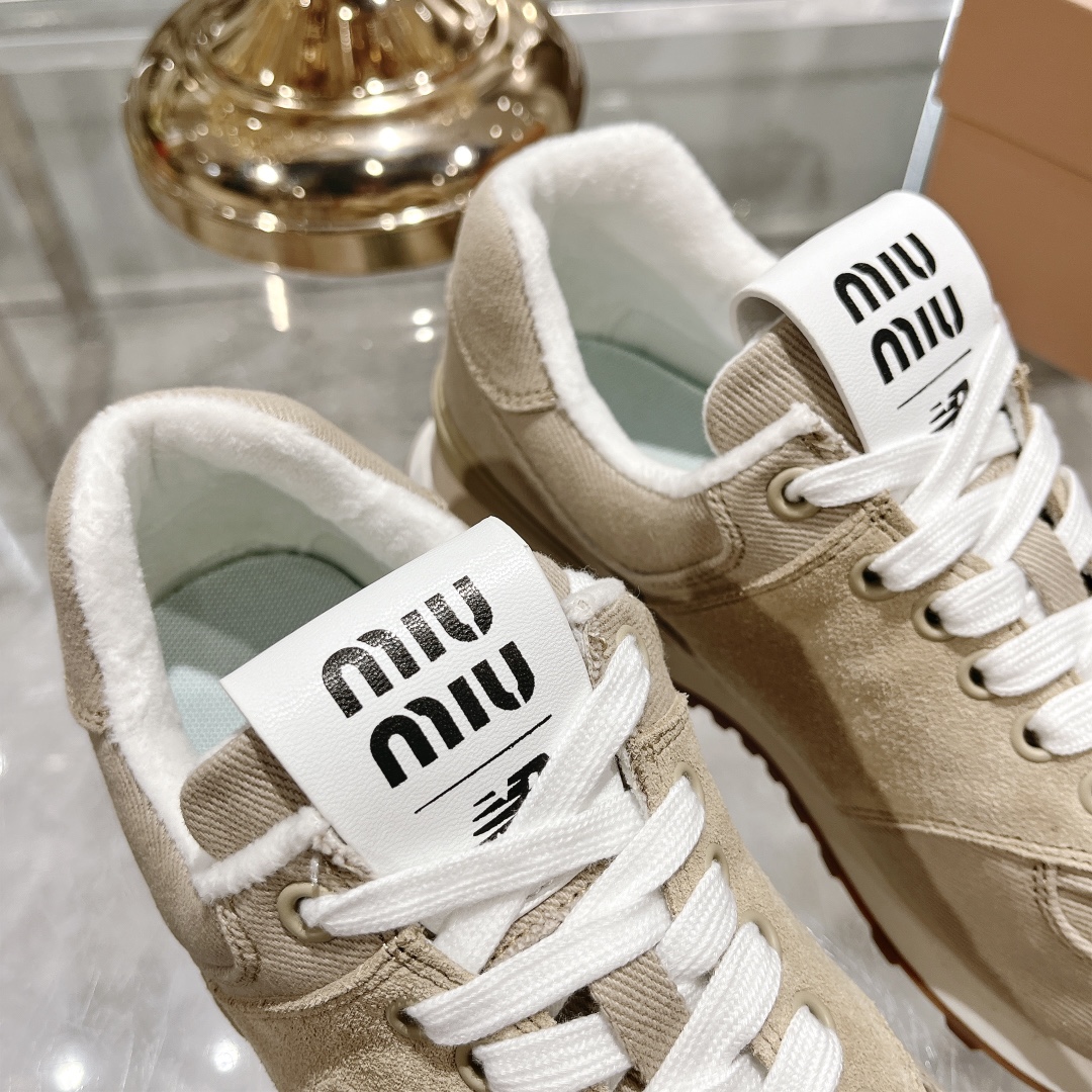 Womens shoes collection