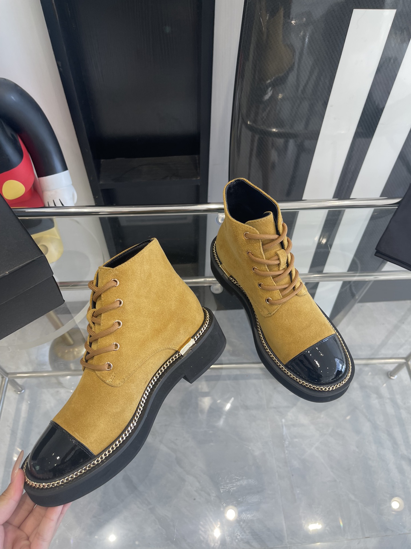 ChanelSHOES