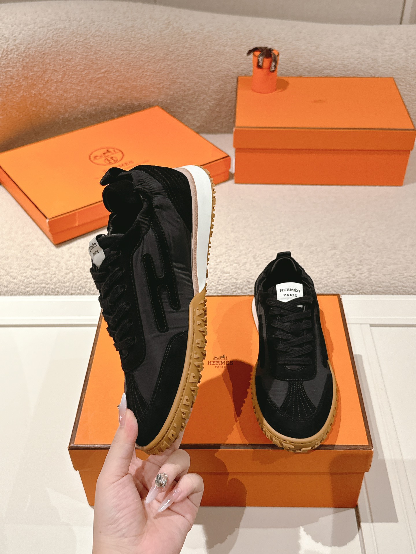 HERMESShoes
