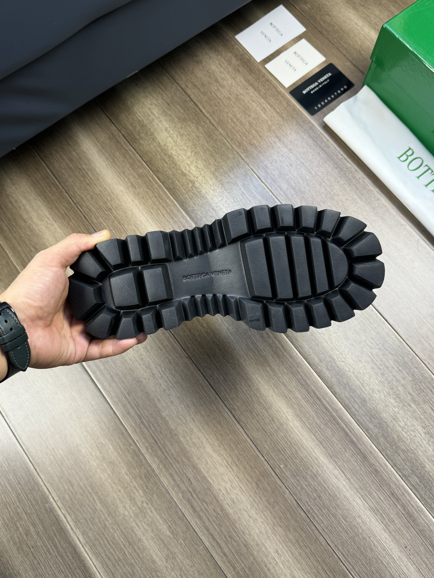 BVSHOES