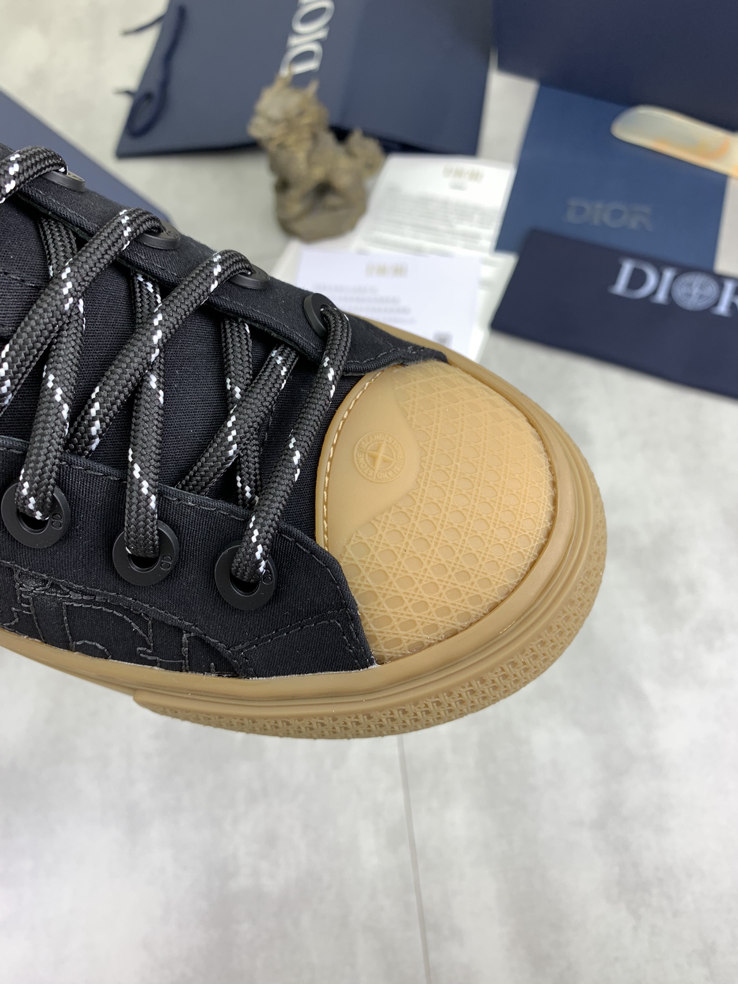 DiorSHOES