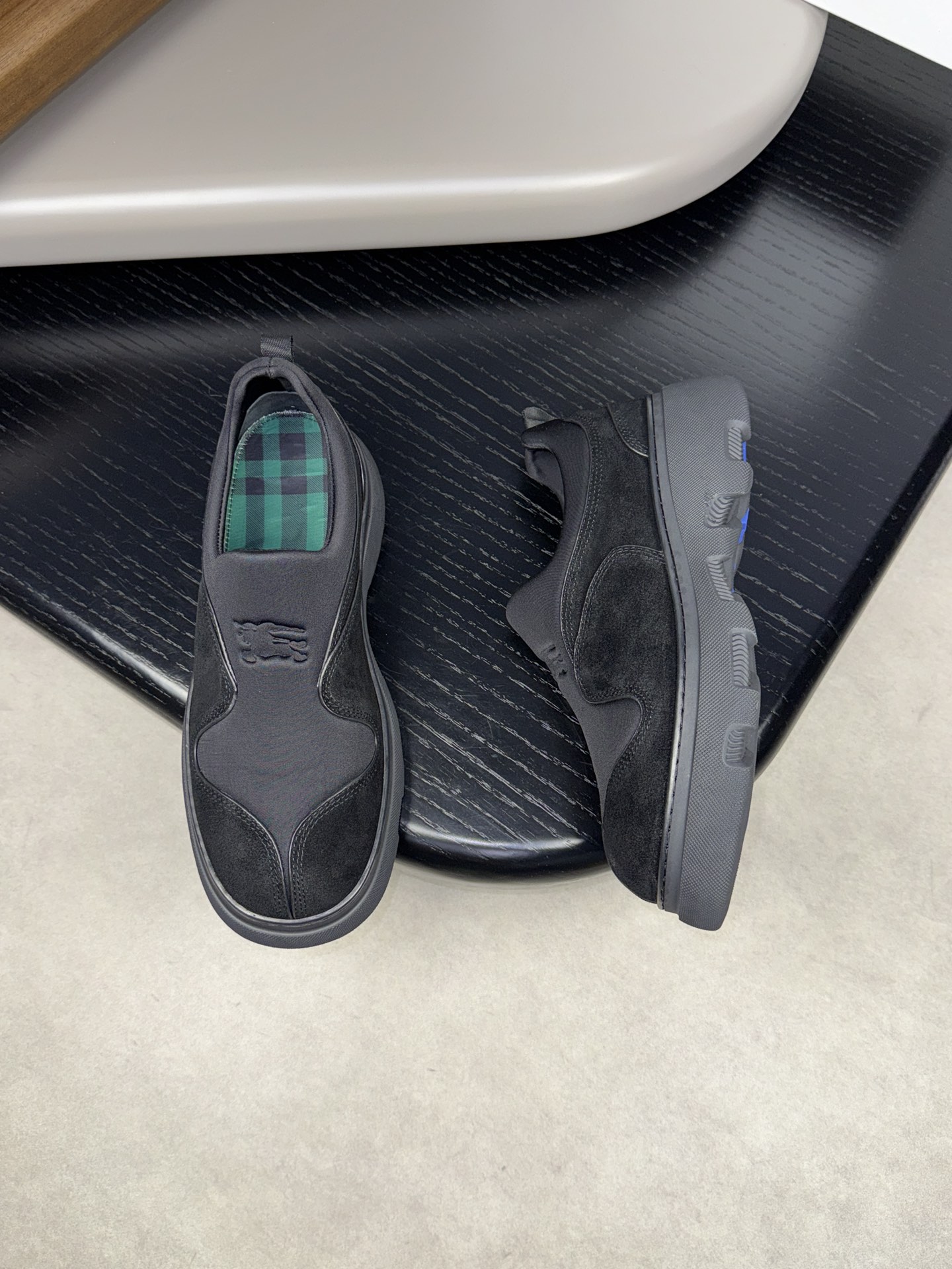 BVSHOES