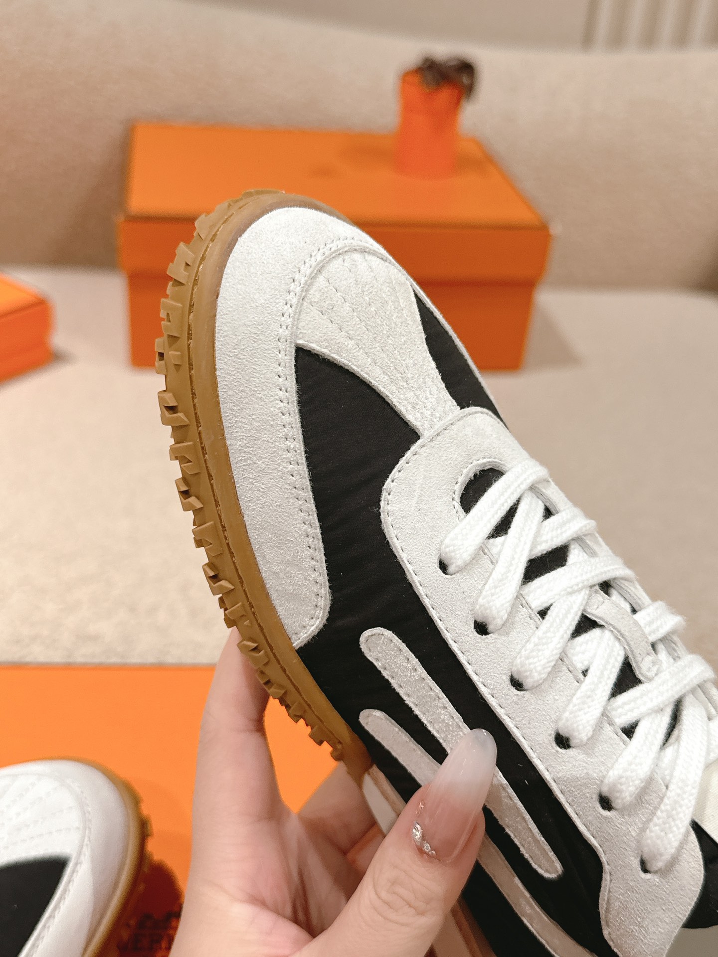 HERMESShoes