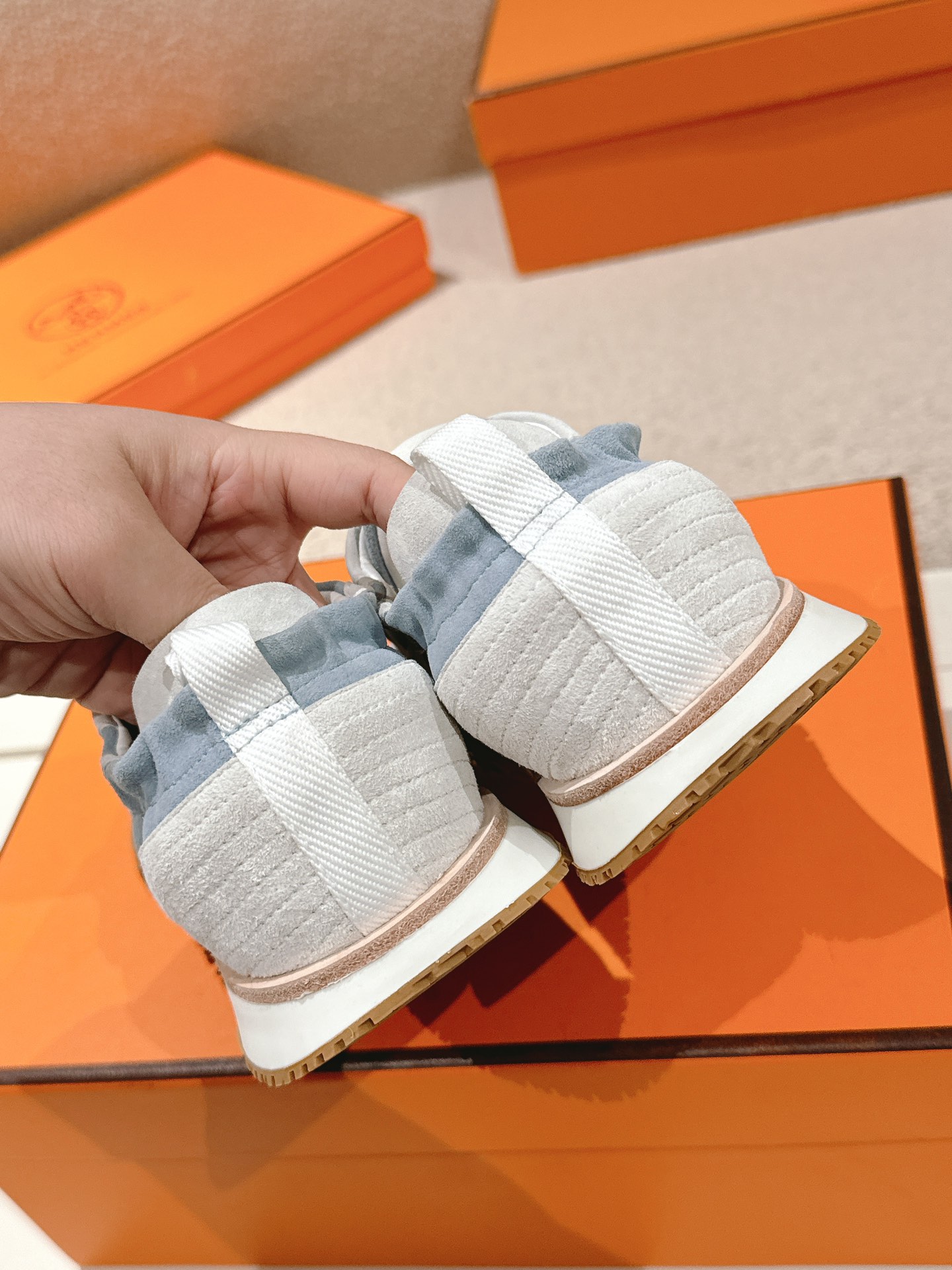 HERMESShoes