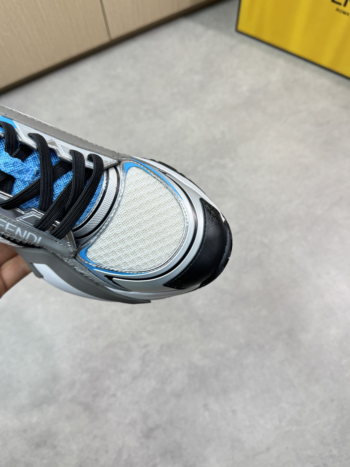 FendiSHOES