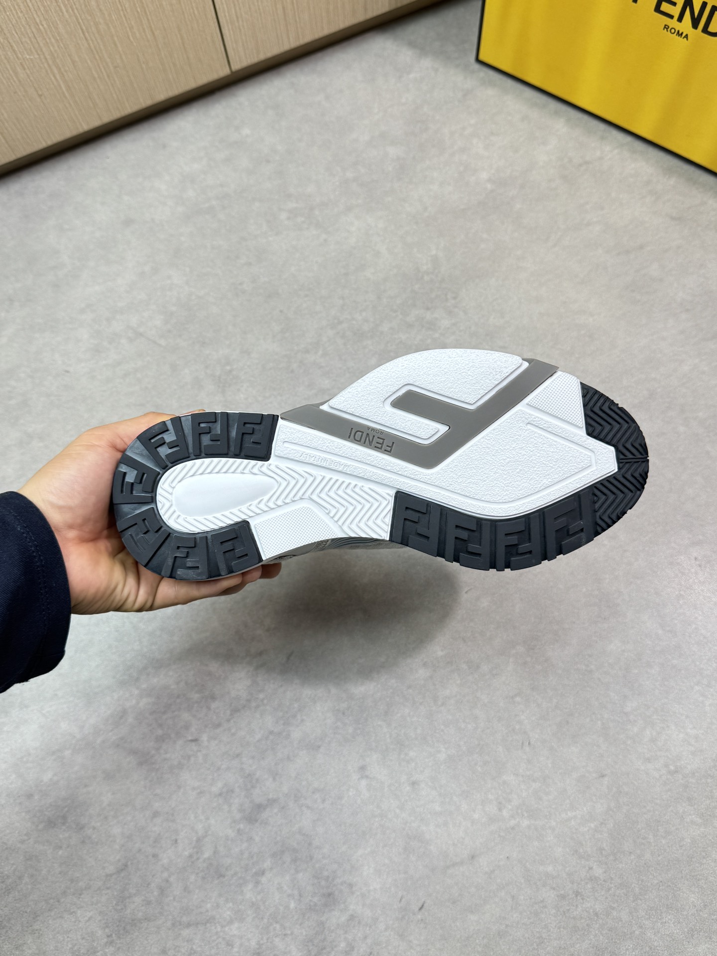 FendiSHOES